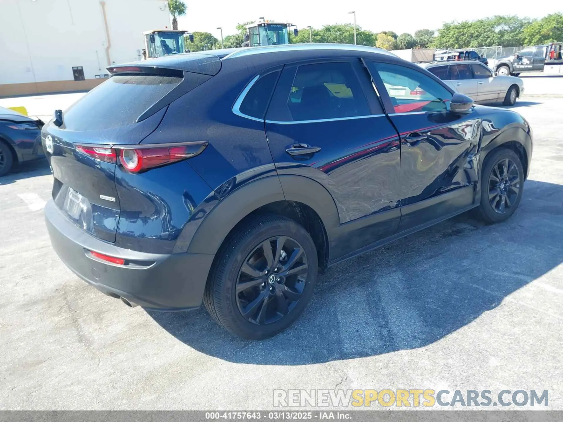 4 Photograph of a damaged car 3MVDMBBM7RM696642 MAZDA CX-30 2024