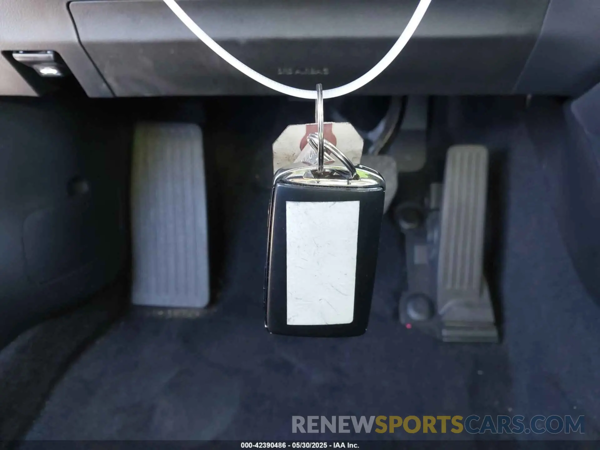 11 Photograph of a damaged car 3MVDMBBM8RM716638 MAZDA CX-30 2024
