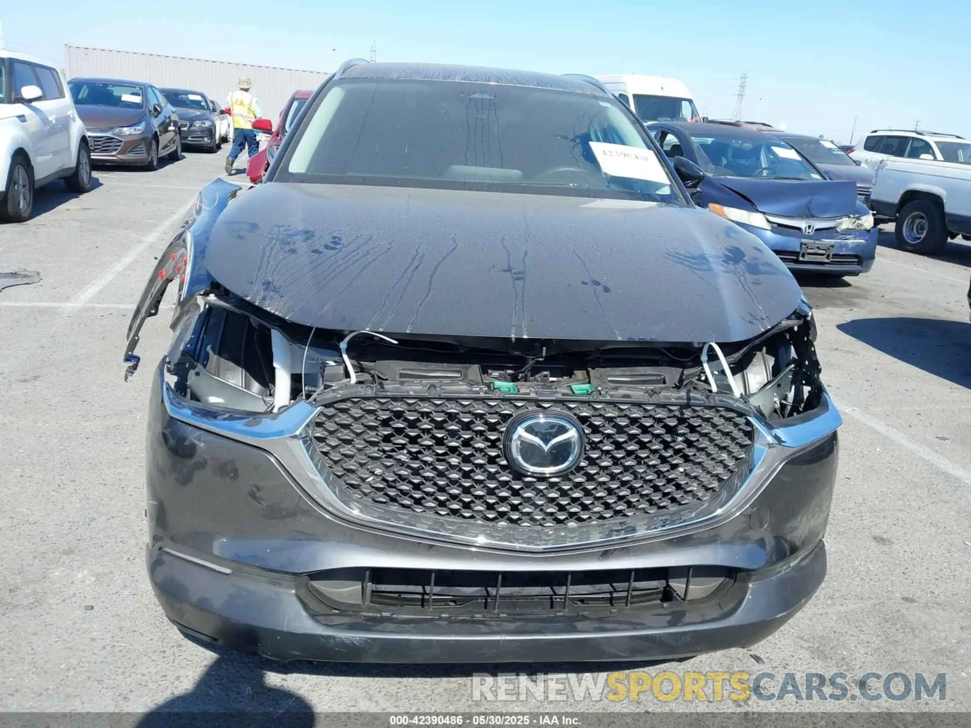 6 Photograph of a damaged car 3MVDMBBM8RM716638 MAZDA CX-30 2024