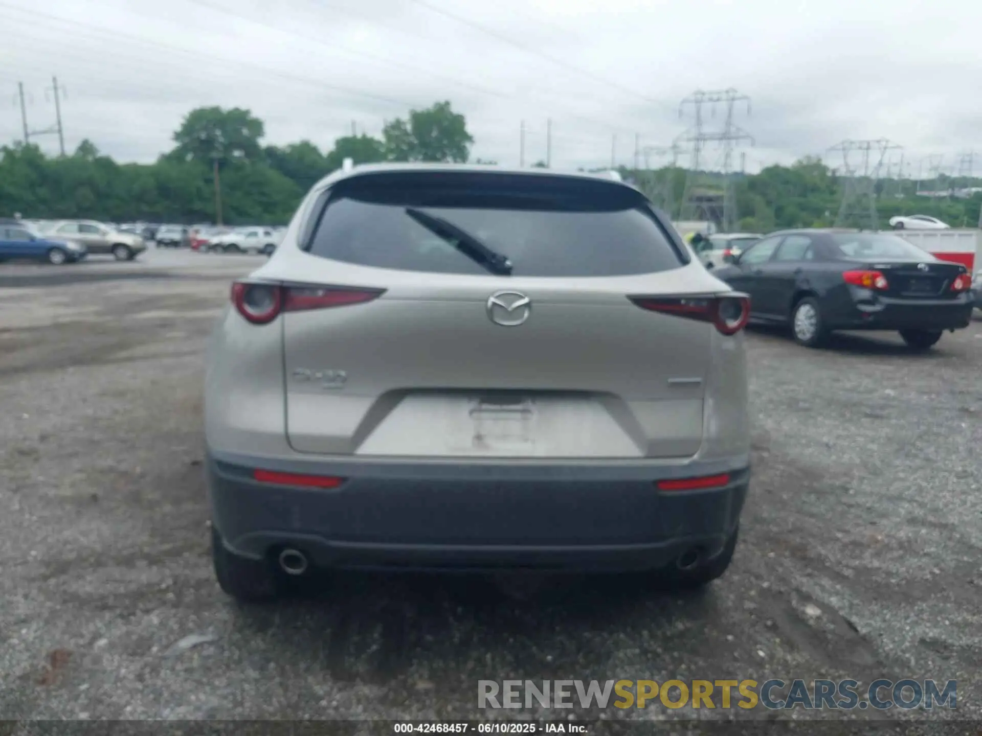 16 Photograph of a damaged car 3MVDMBBM9RM602244 MAZDA CX-30 2024