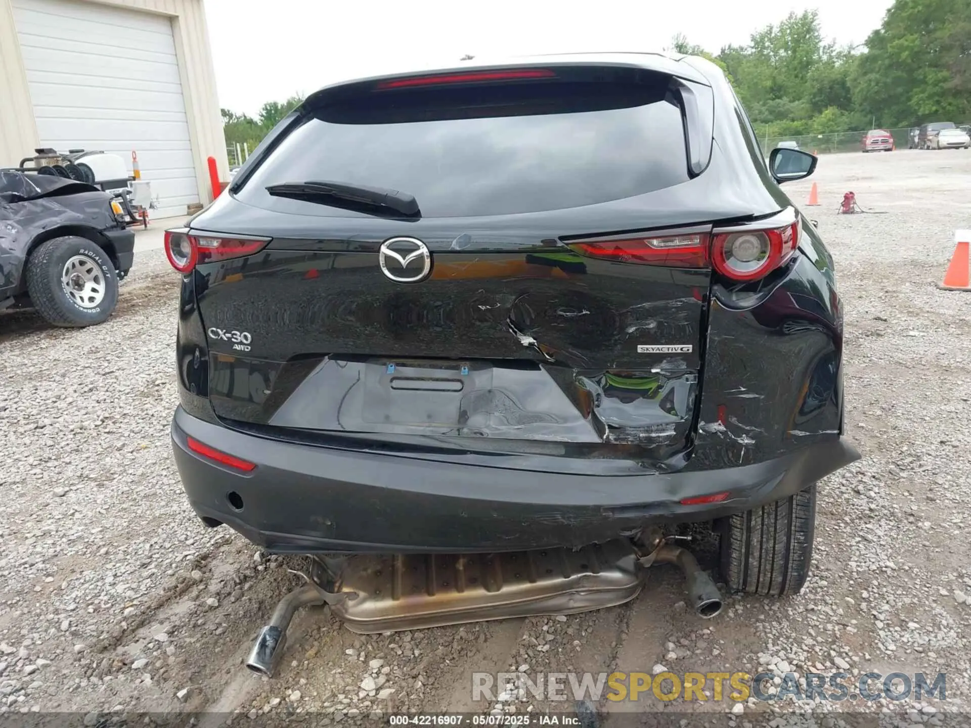 6 Photograph of a damaged car 3MVDMBBM9RM630979 MAZDA CX-30 2024