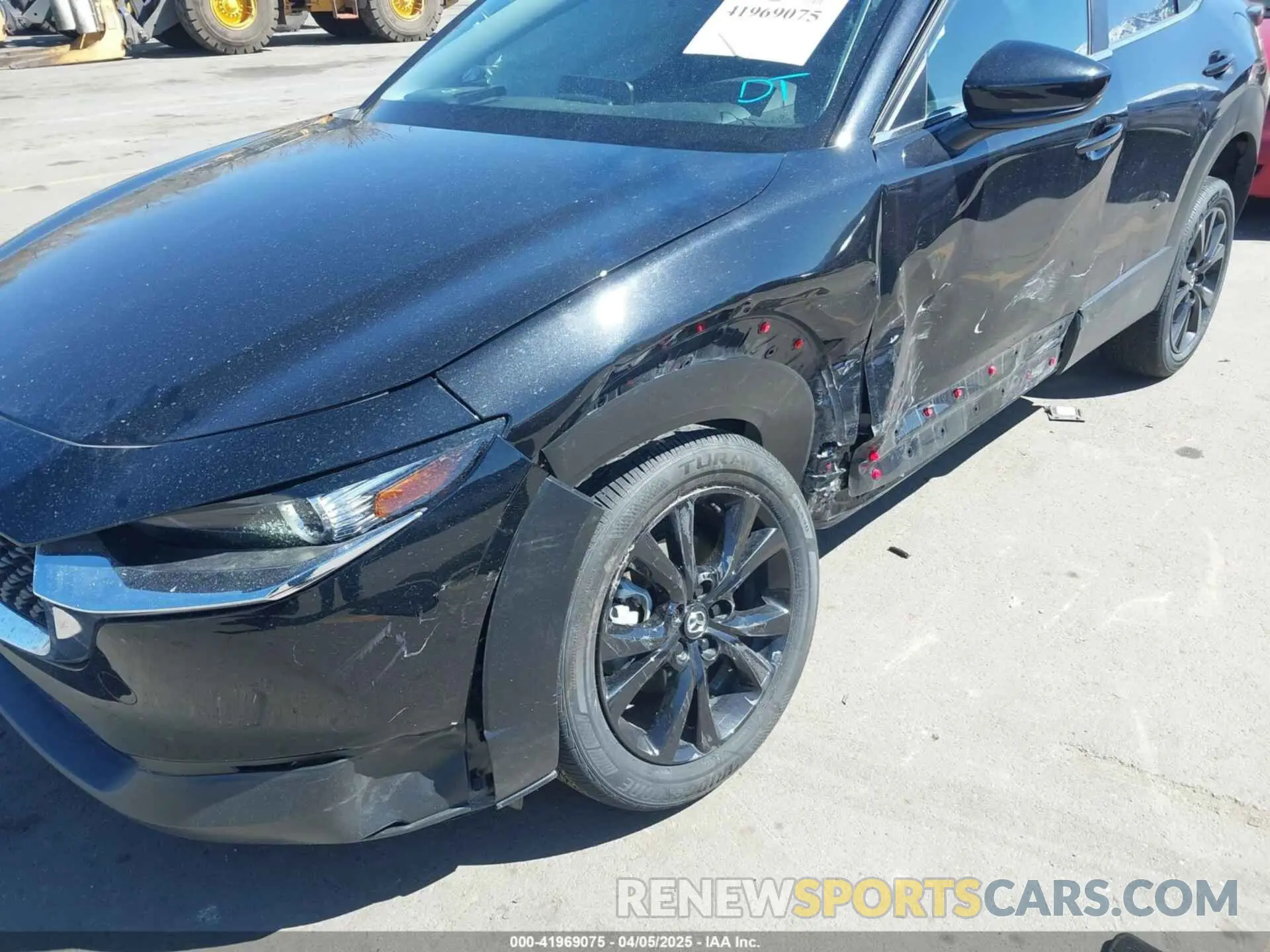 6 Photograph of a damaged car 3MVDMBBM9RM645451 MAZDA CX-30 2024