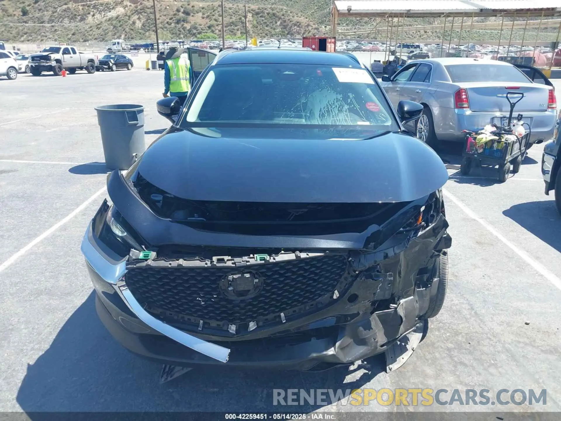 12 Photograph of a damaged car 3MVDMBBM9RM706894 MAZDA CX-30 2024