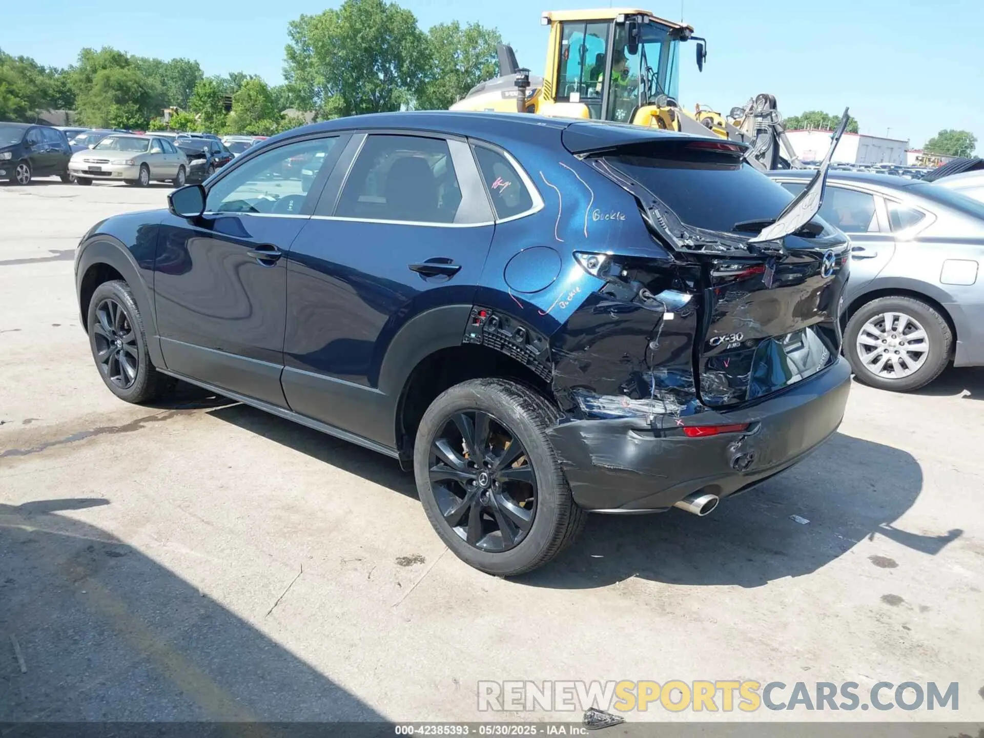 3 Photograph of a damaged car 3MVDMBBMXRM637259 MAZDA CX-30 2024
