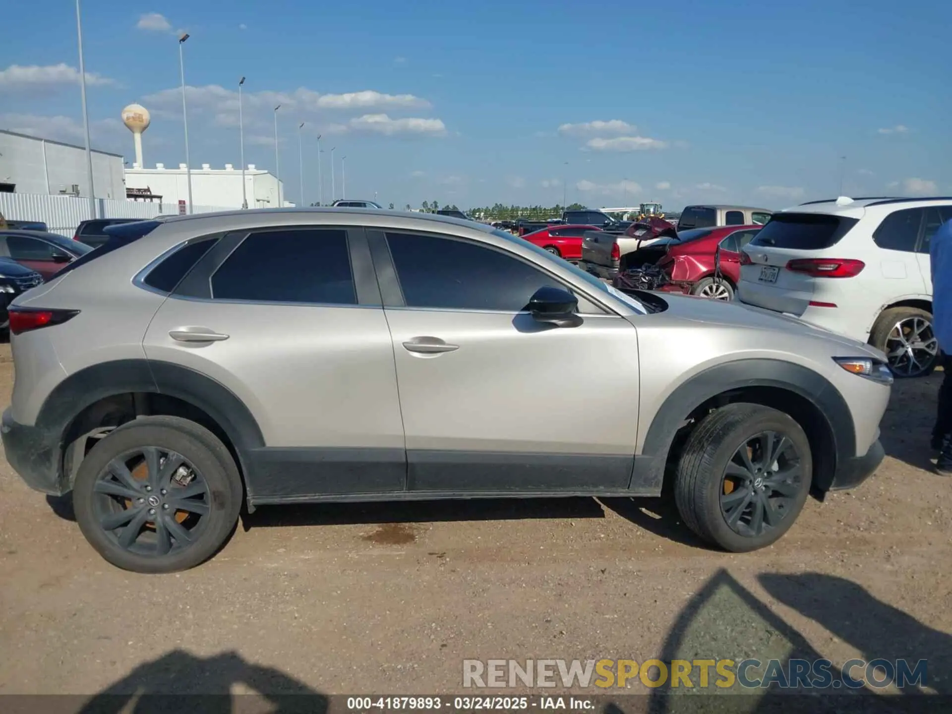 13 Photograph of a damaged car 3MVDMBBMXRM649217 MAZDA CX-30 2024