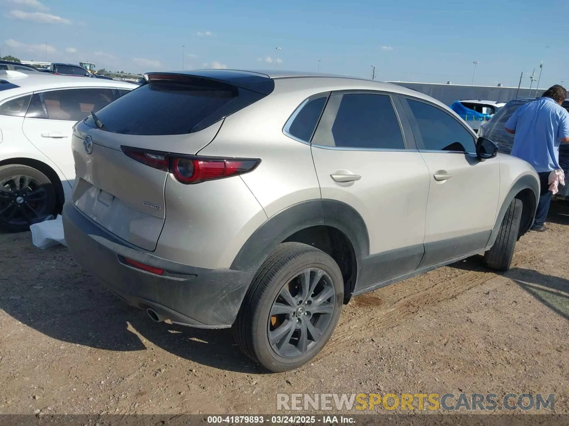 4 Photograph of a damaged car 3MVDMBBMXRM649217 MAZDA CX-30 2024
