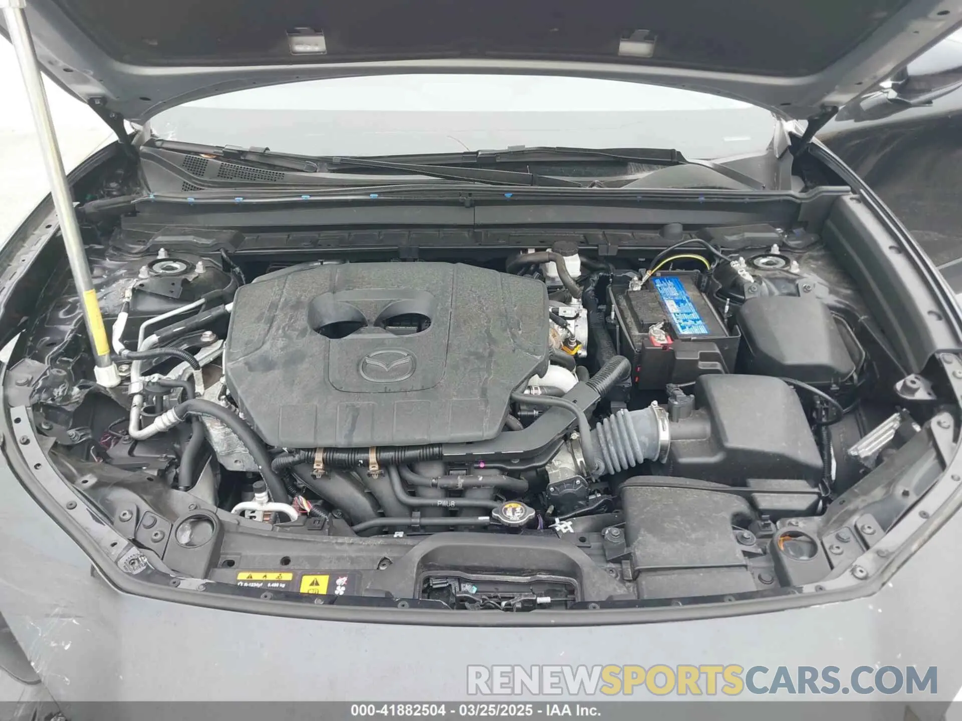 10 Photograph of a damaged car 3MVDMBBMXRM695310 MAZDA CX-30 2024