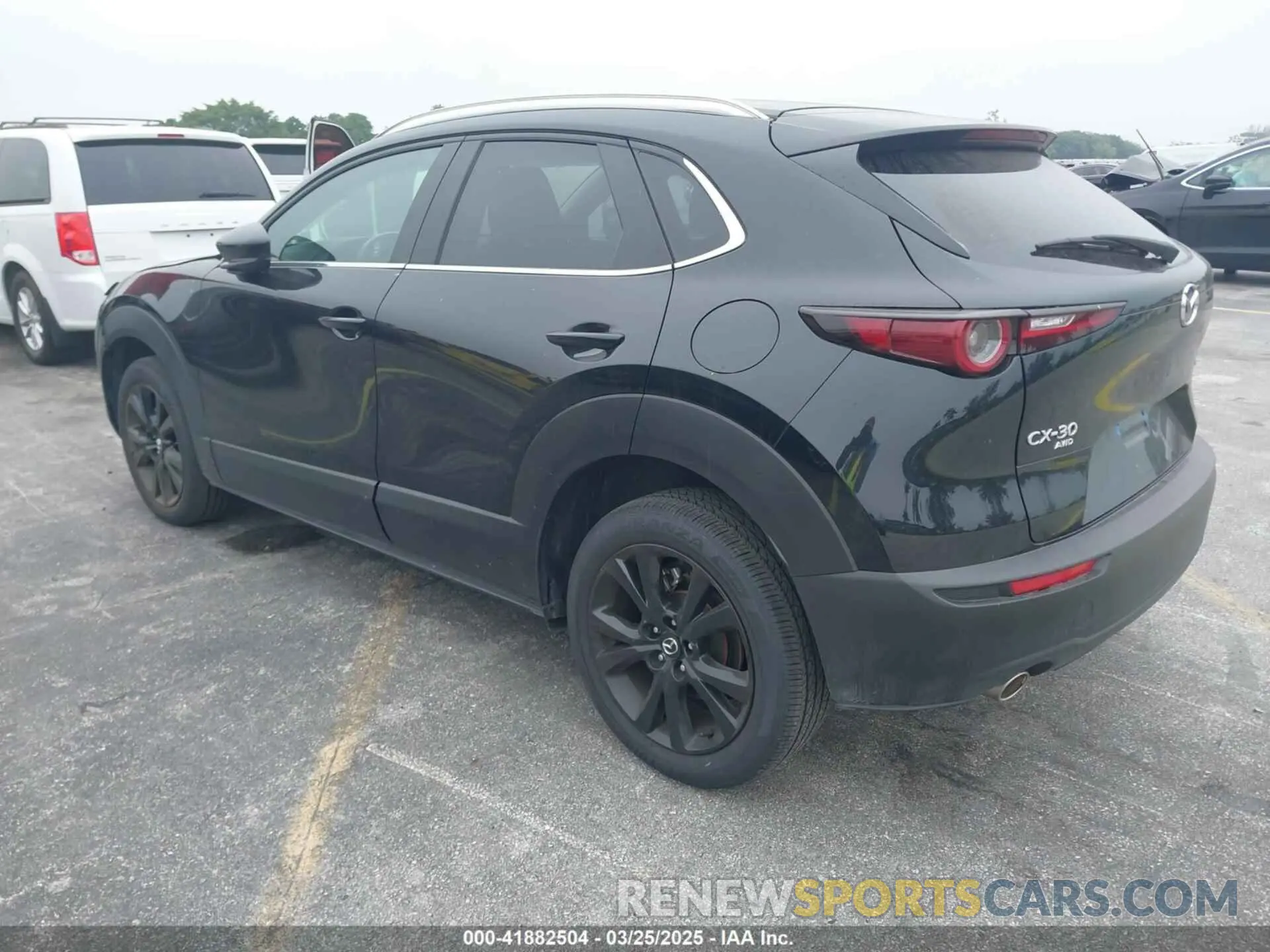 3 Photograph of a damaged car 3MVDMBBMXRM695310 MAZDA CX-30 2024