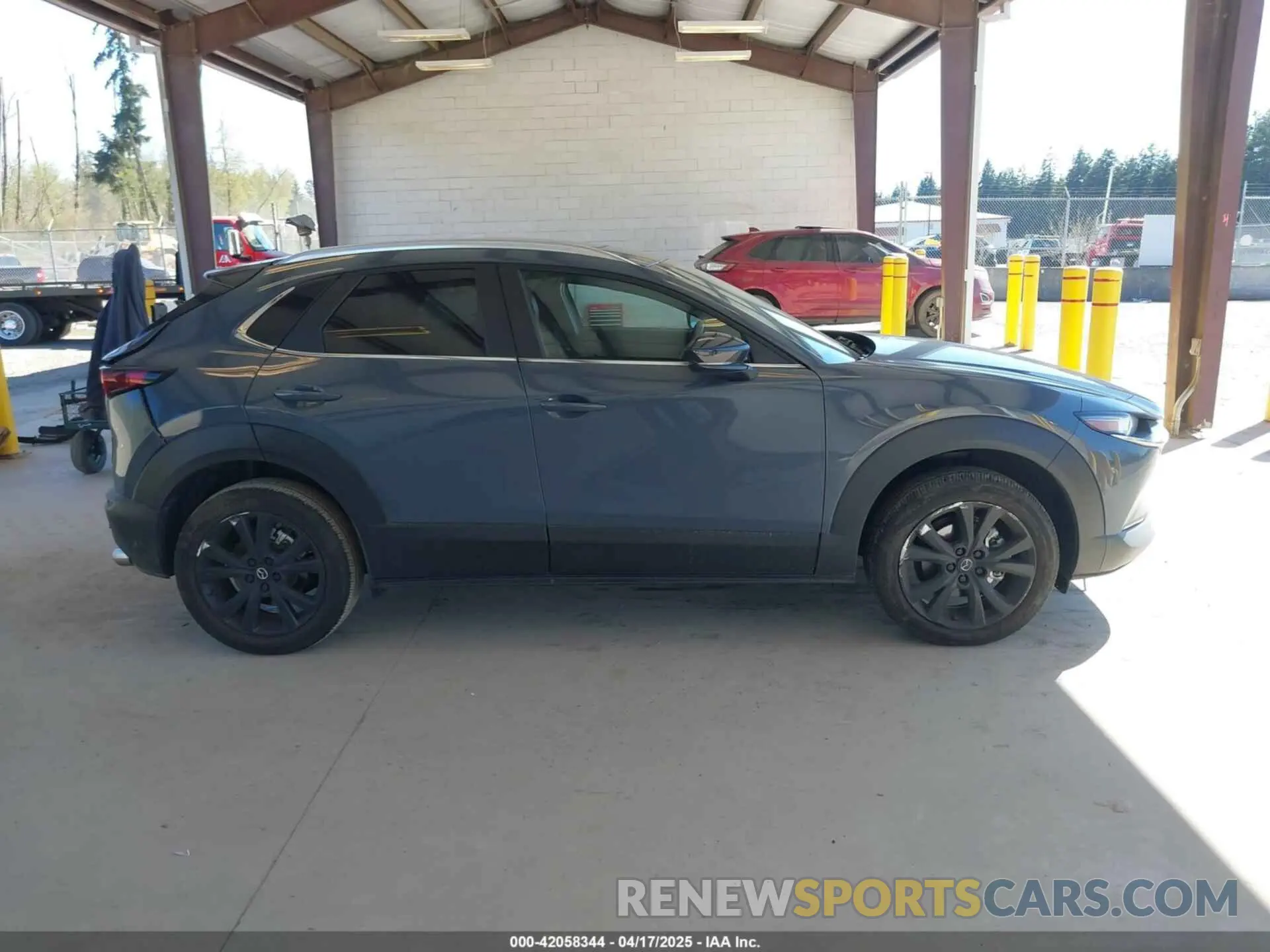 14 Photograph of a damaged car 3MVDMBCM0RM641917 MAZDA CX-30 2024