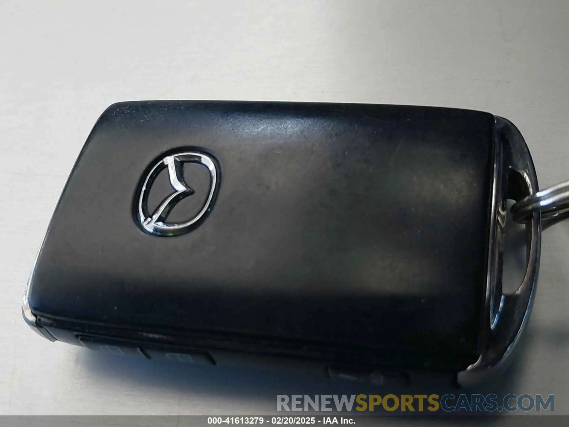 11 Photograph of a damaged car 3MVDMBCM0RM643067 MAZDA CX-30 2024