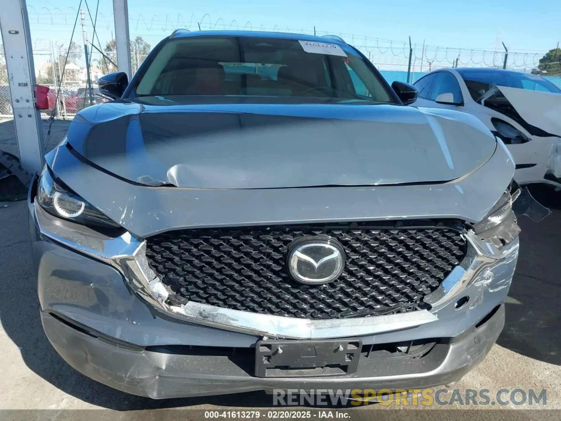12 Photograph of a damaged car 3MVDMBCM0RM643067 MAZDA CX-30 2024