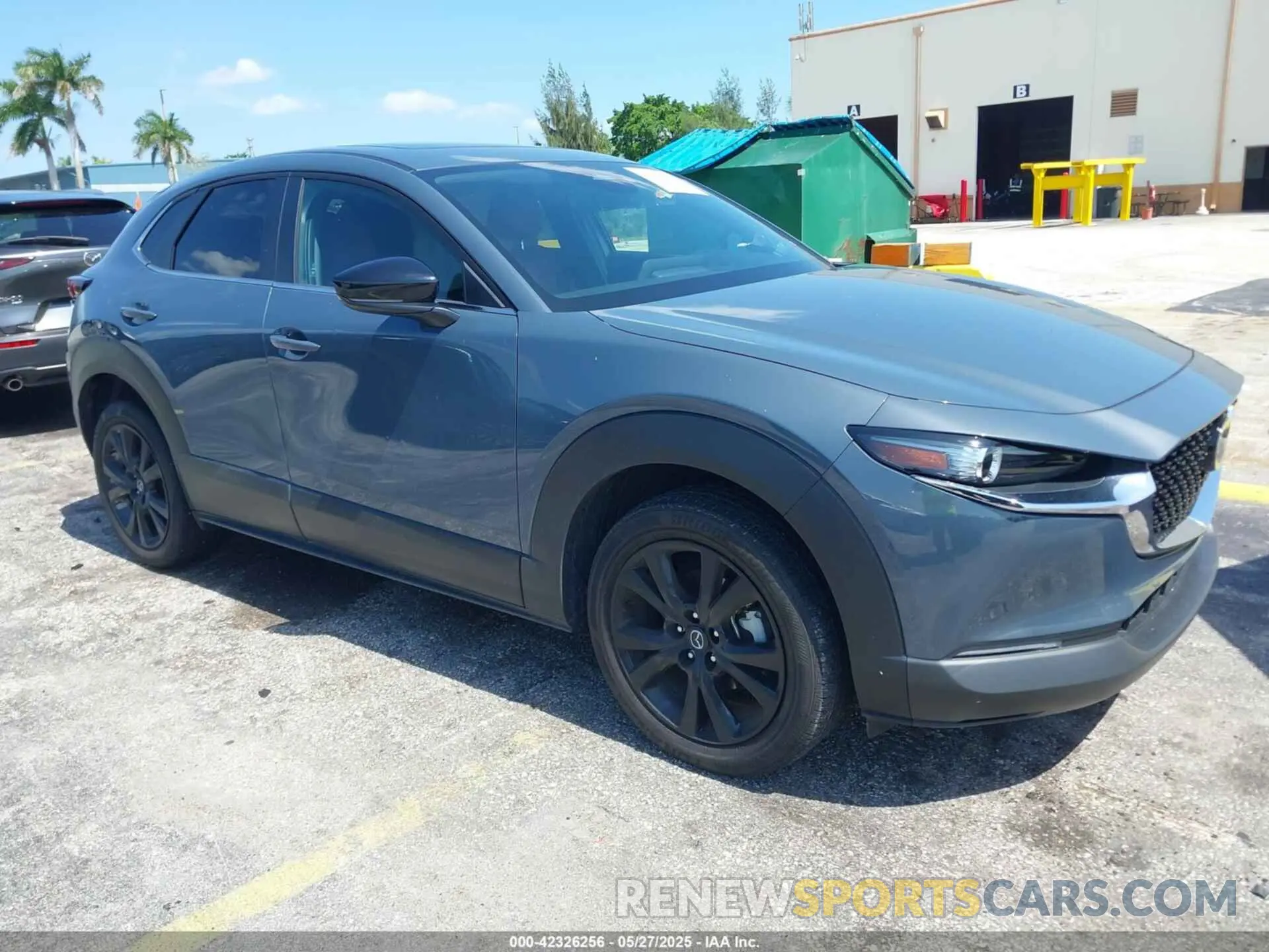 1 Photograph of a damaged car 3MVDMBCM0RM661018 MAZDA CX-30 2024