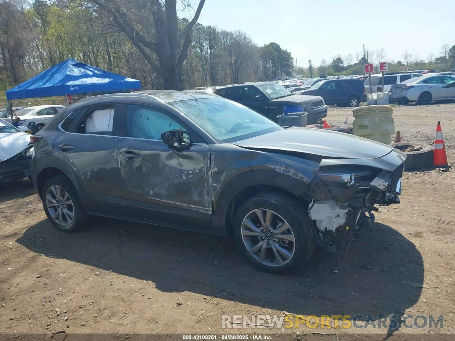 13 Photograph of a damaged car 3MVDMBCM0RM662752 MAZDA CX-30 2024