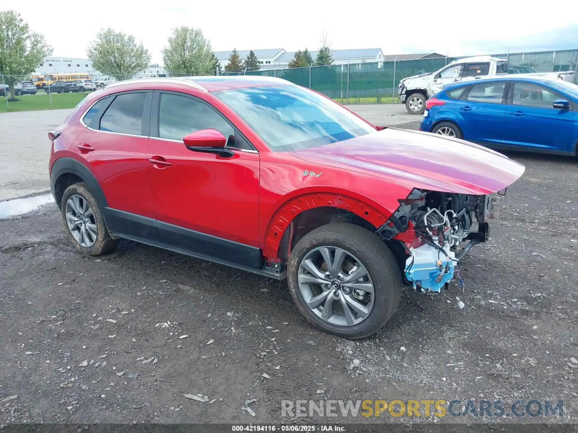 1 Photograph of a damaged car 3MVDMBCM1RM704376 MAZDA CX-30 2024