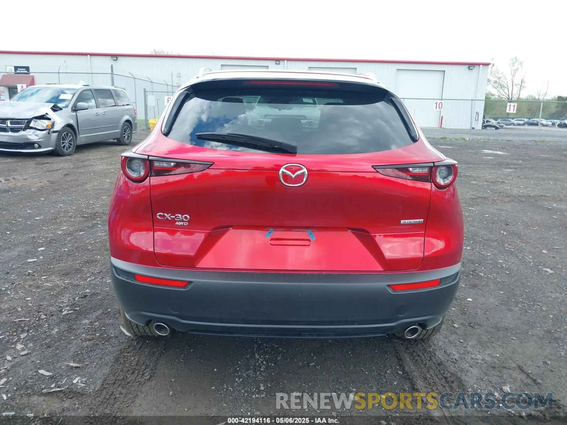 16 Photograph of a damaged car 3MVDMBCM1RM704376 MAZDA CX-30 2024