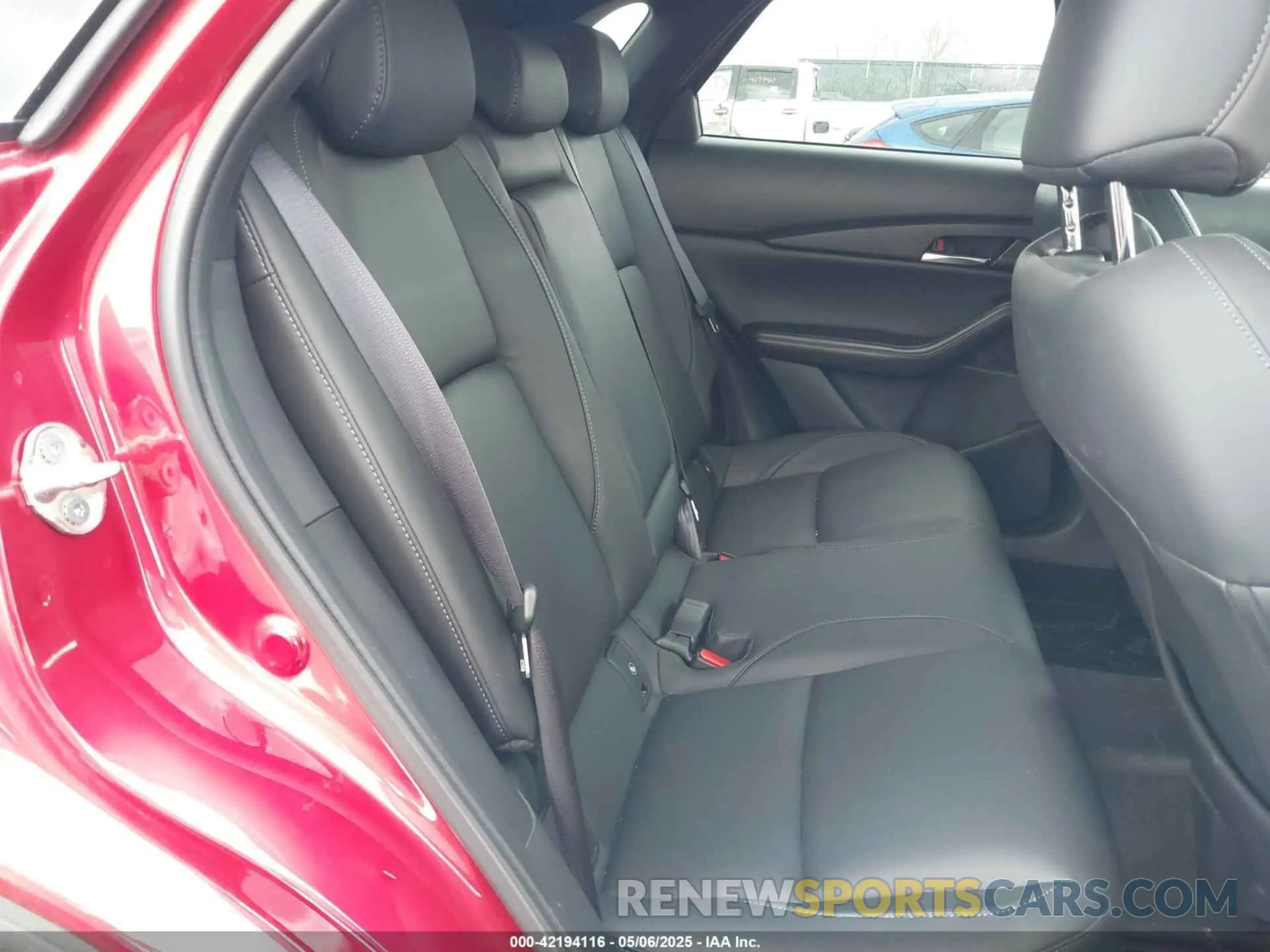 8 Photograph of a damaged car 3MVDMBCM1RM704376 MAZDA CX-30 2024