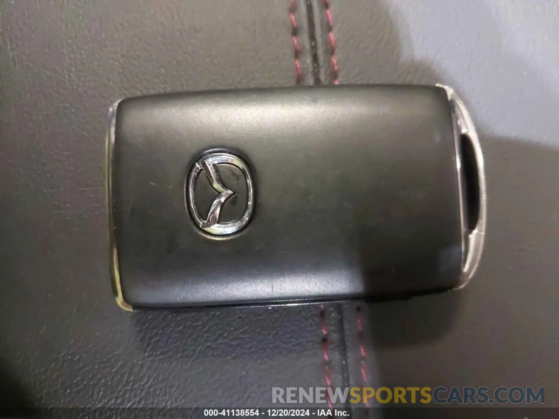 11 Photograph of a damaged car 3MVDMBCM2RM605761 MAZDA CX-30 2024