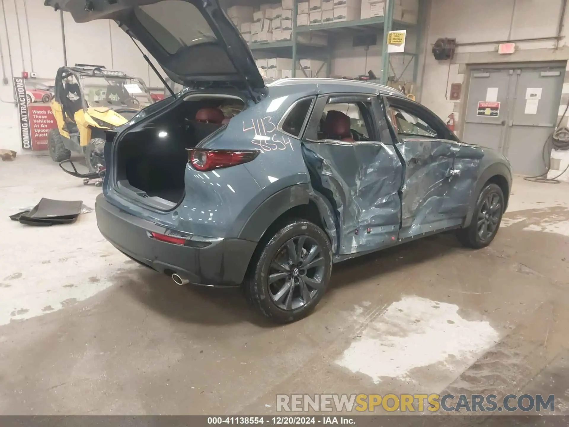 4 Photograph of a damaged car 3MVDMBCM2RM605761 MAZDA CX-30 2024