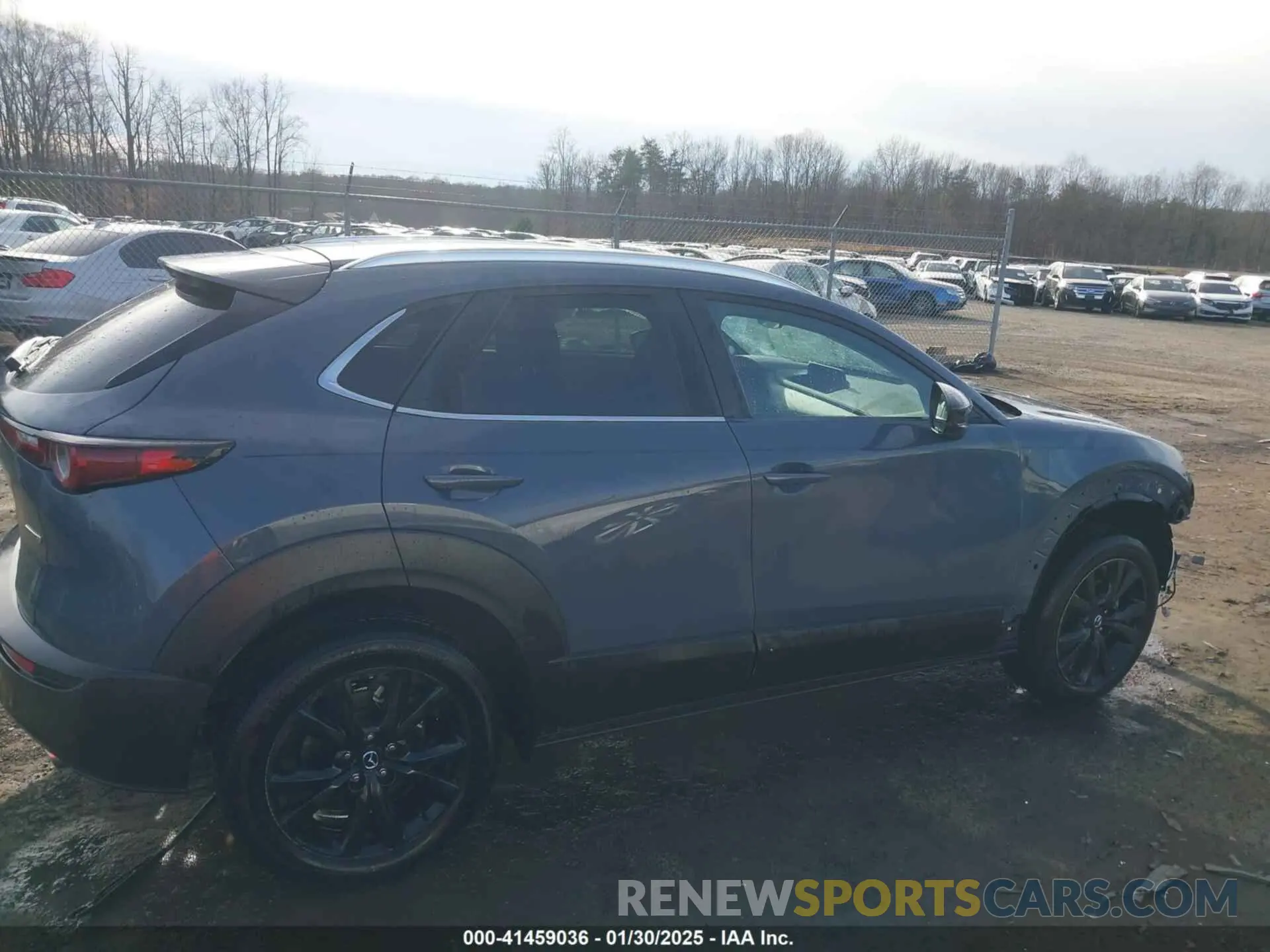 14 Photograph of a damaged car 3MVDMBCM2RM668603 MAZDA CX-30 2024