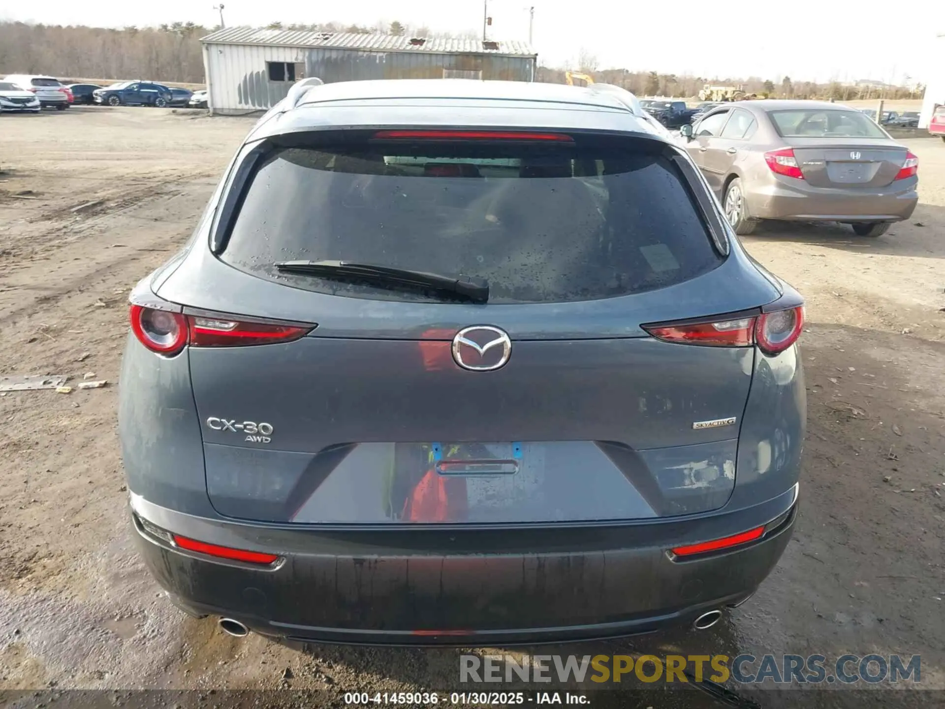 17 Photograph of a damaged car 3MVDMBCM2RM668603 MAZDA CX-30 2024