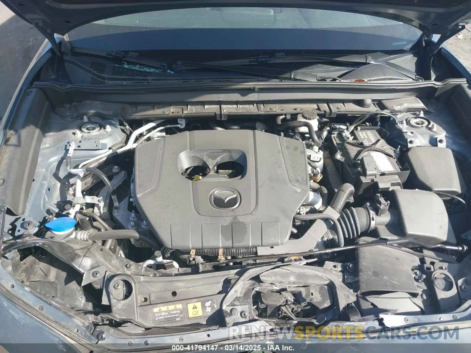 10 Photograph of a damaged car 3MVDMBCM3RM613500 MAZDA CX-30 2024
