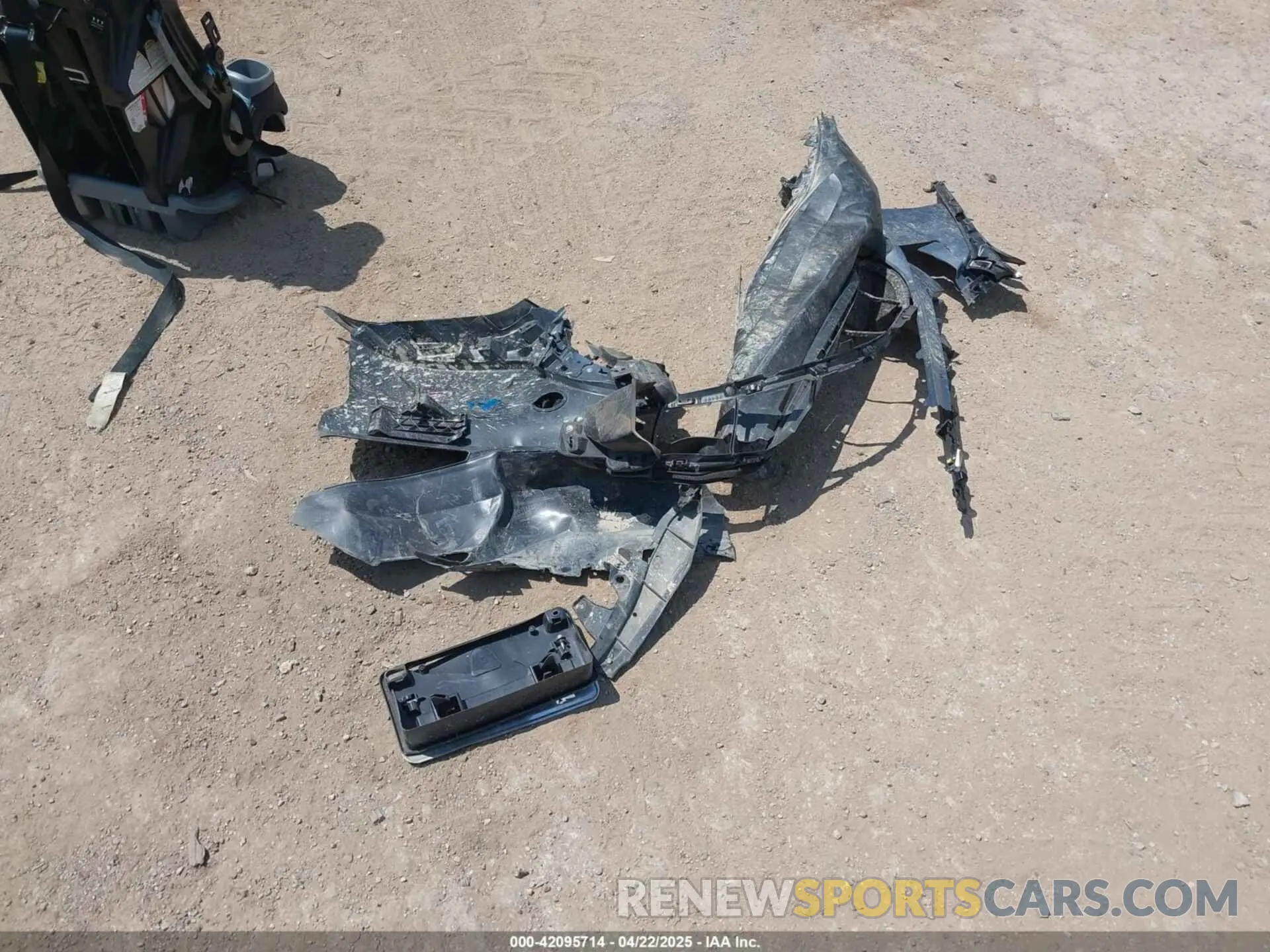 12 Photograph of a damaged car 3MVDMBCM3RM683241 MAZDA CX-30 2024
