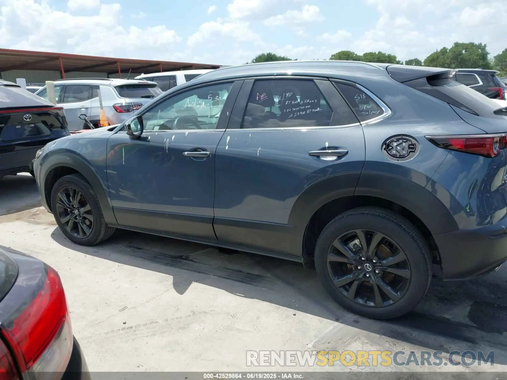 15 Photograph of a damaged car 3MVDMBCM4RM651155 MAZDA CX-30 2024