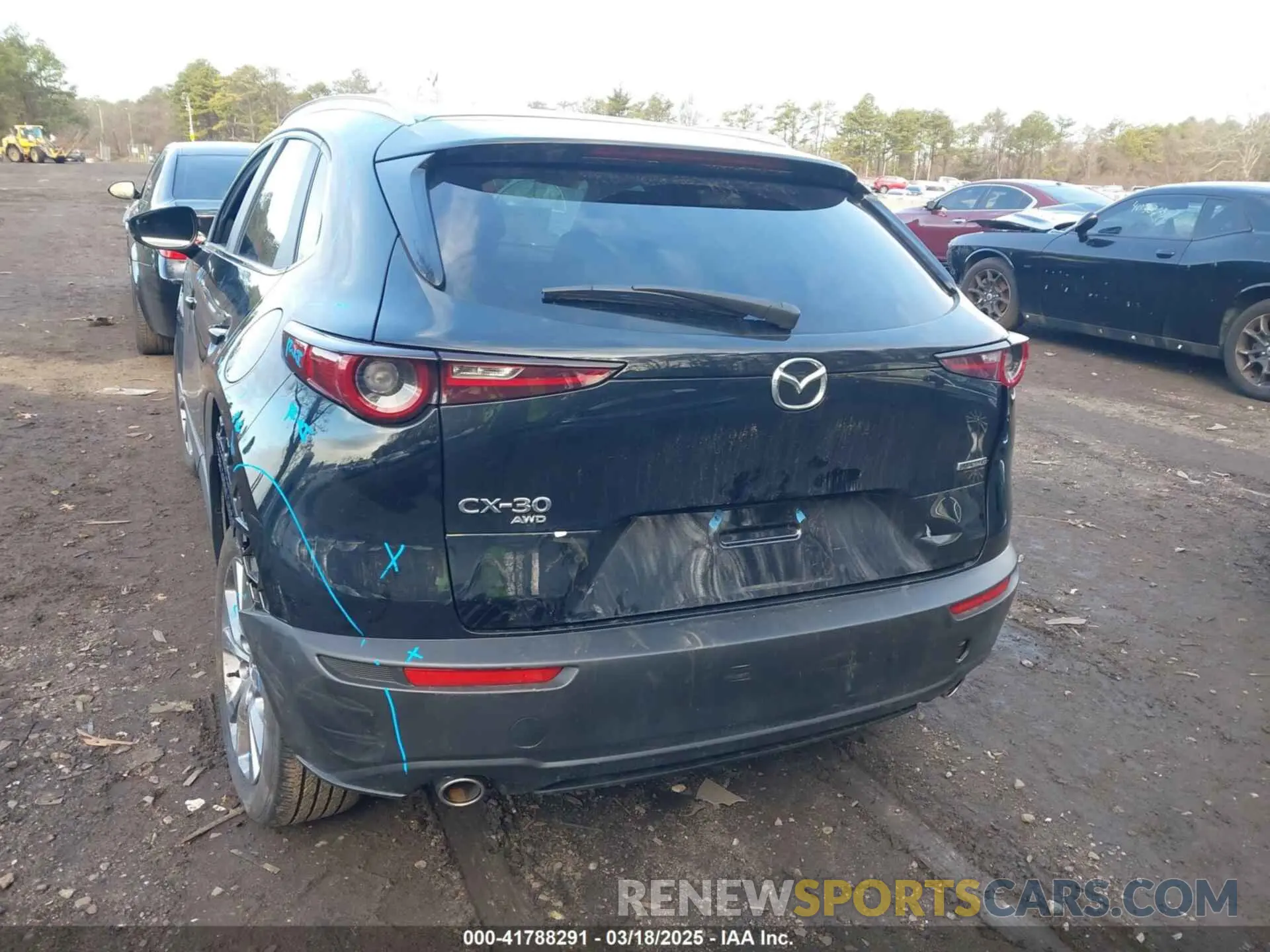 16 Photograph of a damaged car 3MVDMBCM4RM681739 MAZDA CX-30 2024
