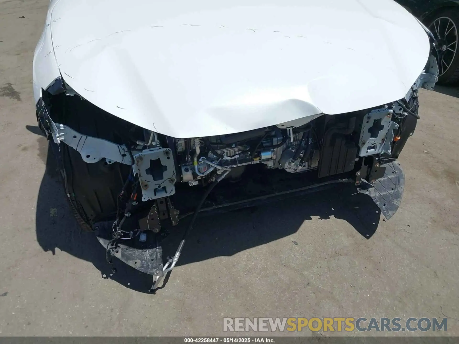 6 Photograph of a damaged car 3MVDMBCM4RM714884 MAZDA CX-30 2024