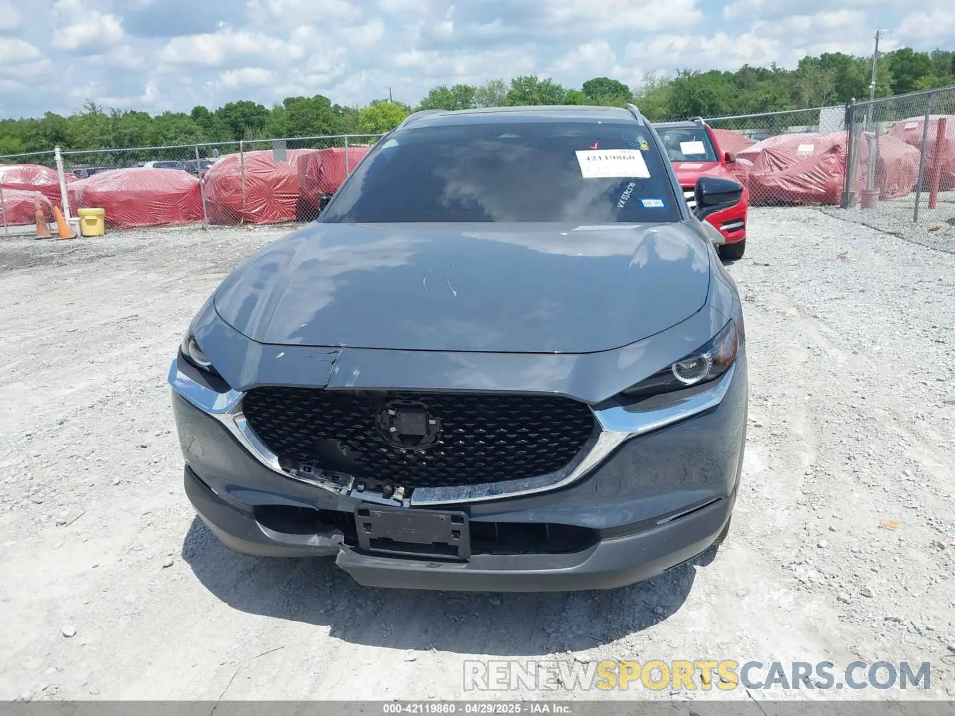12 Photograph of a damaged car 3MVDMBCM5RM648894 MAZDA CX-30 2024