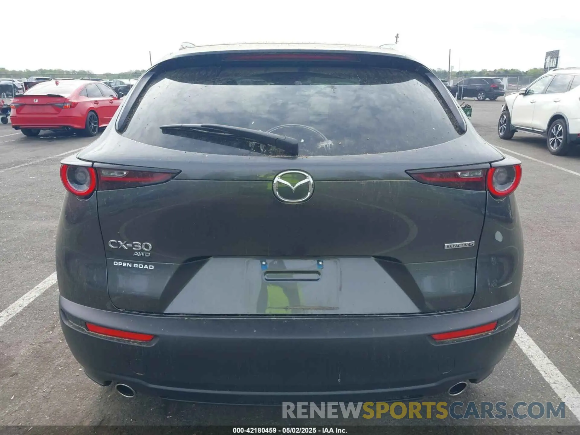 16 Photograph of a damaged car 3MVDMBCM5RM665341 MAZDA CX-30 2024
