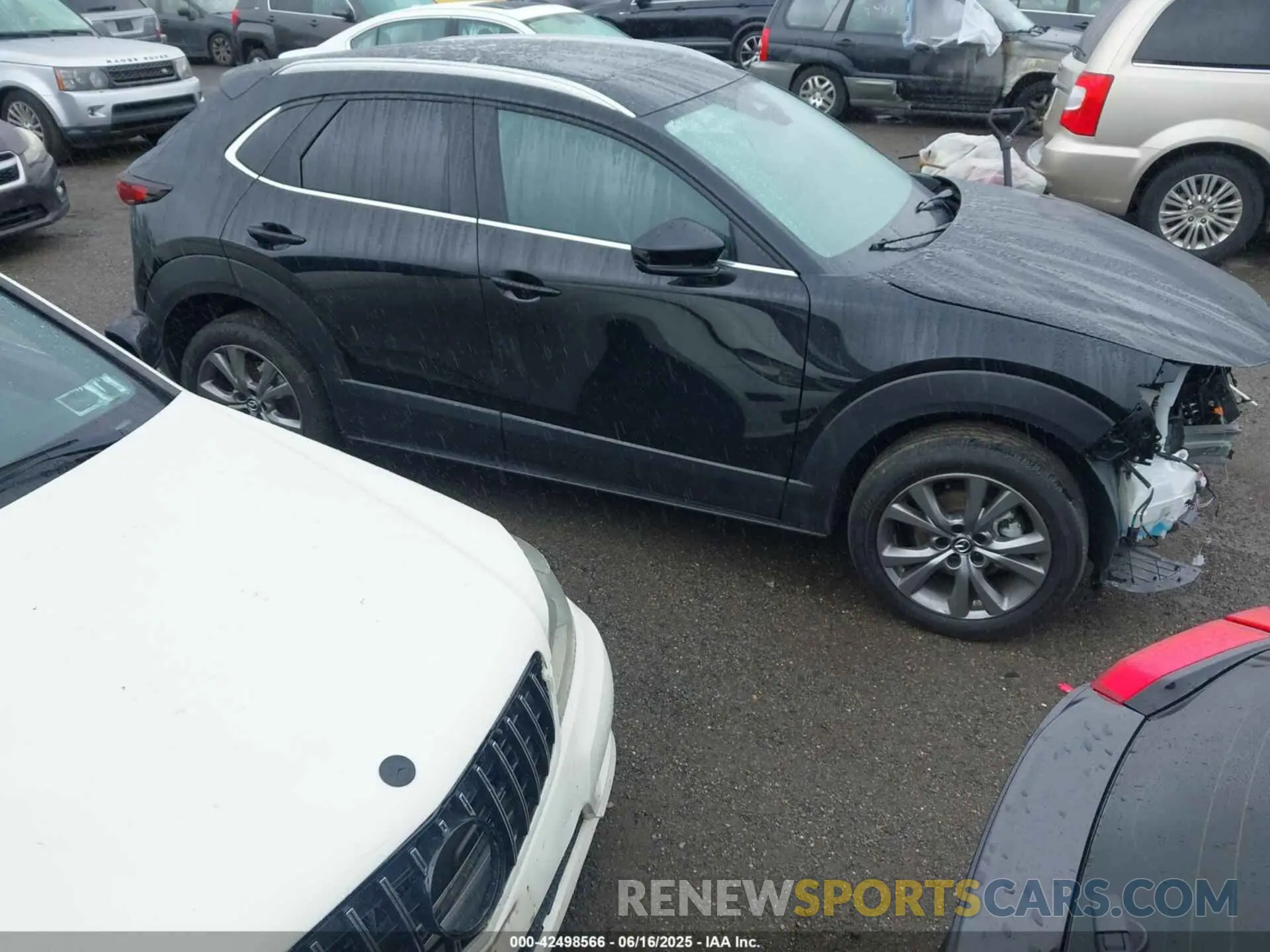 13 Photograph of a damaged car 3MVDMBCM6RM604225 MAZDA CX-30 2024