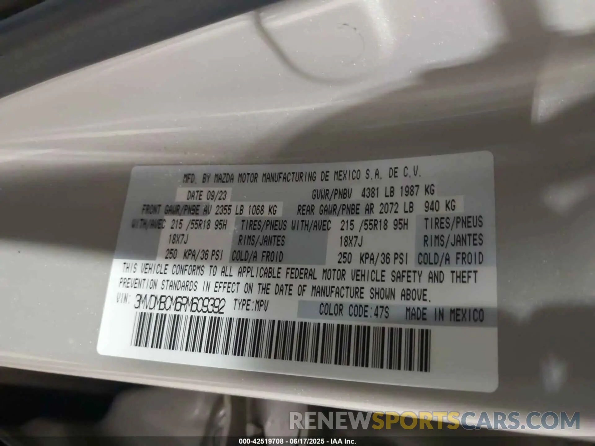 9 Photograph of a damaged car 3MVDMBCM6RM609392 MAZDA CX-30 2024