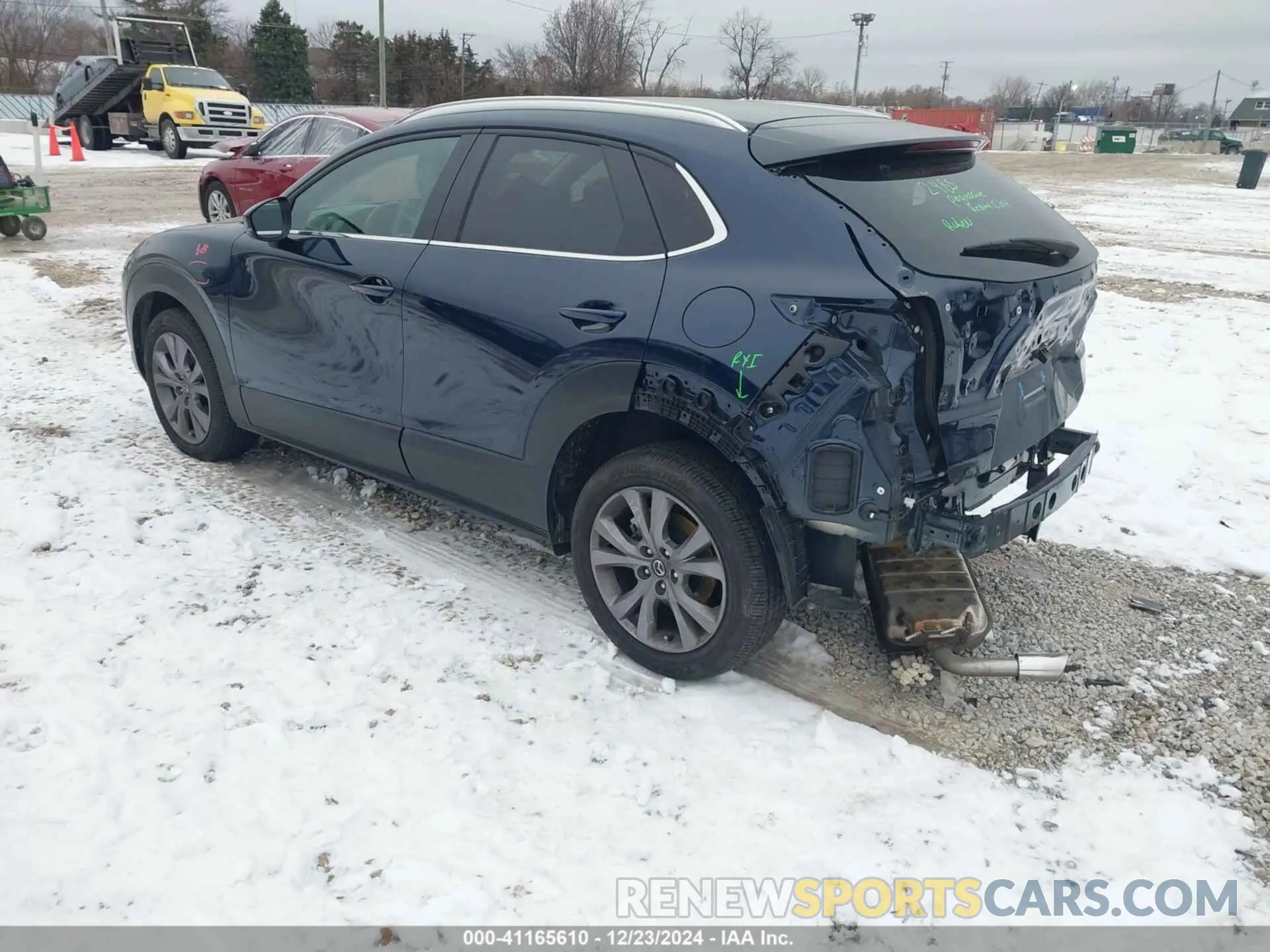 3 Photograph of a damaged car 3MVDMBCM7RM620496 MAZDA CX-30 2024