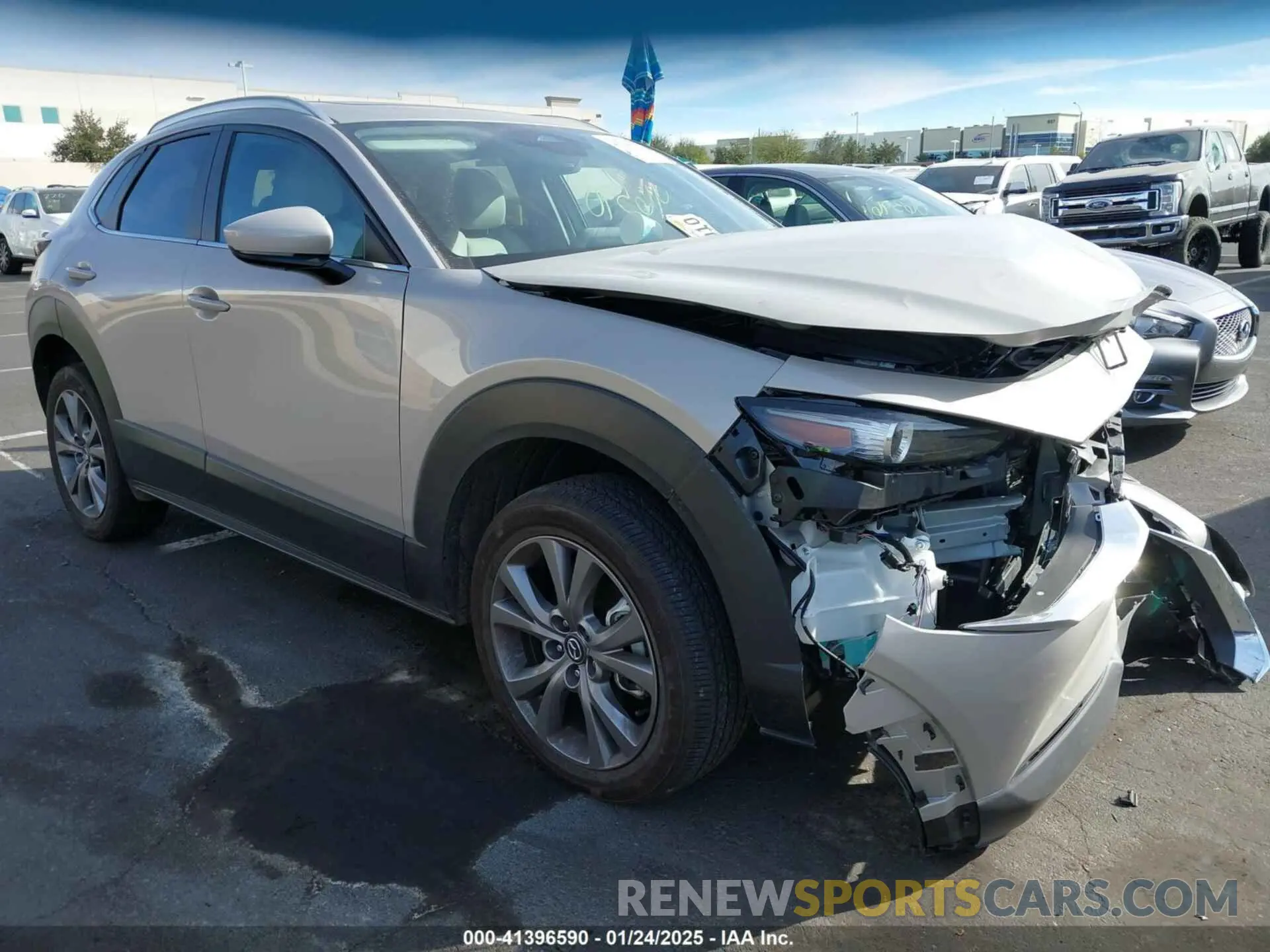 1 Photograph of a damaged car 3MVDMBCM7RM638304 MAZDA CX-30 2024