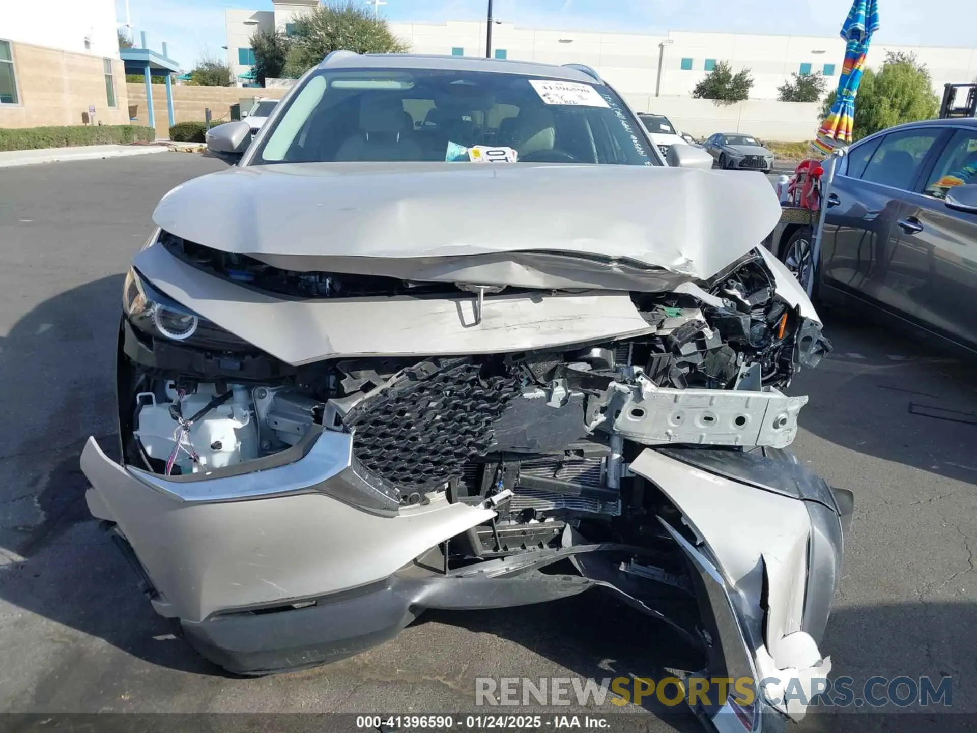 13 Photograph of a damaged car 3MVDMBCM7RM638304 MAZDA CX-30 2024