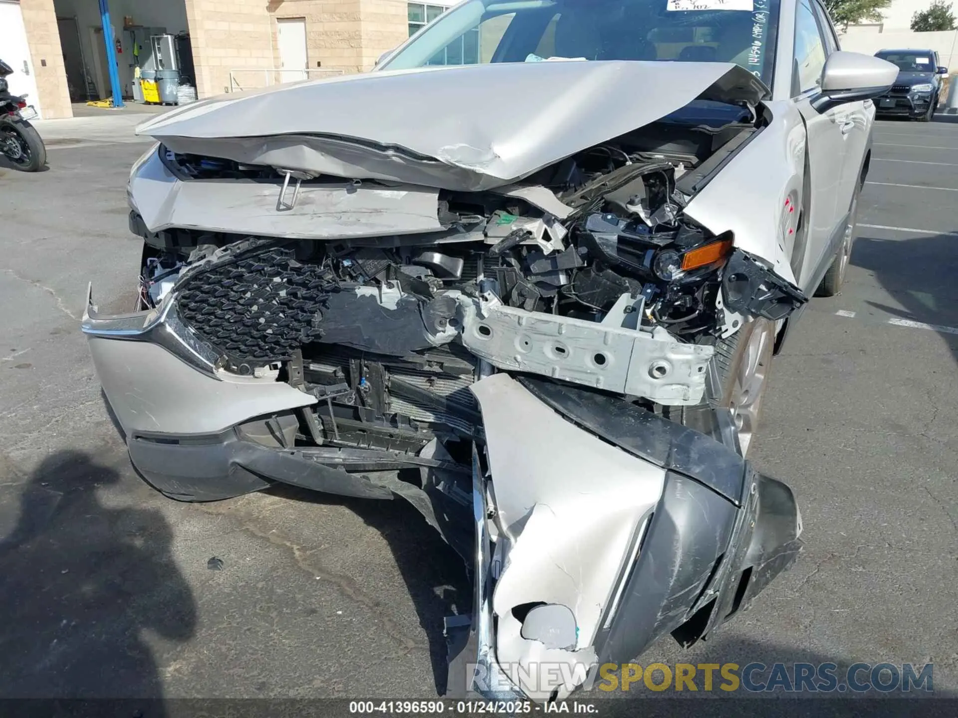 6 Photograph of a damaged car 3MVDMBCM7RM638304 MAZDA CX-30 2024