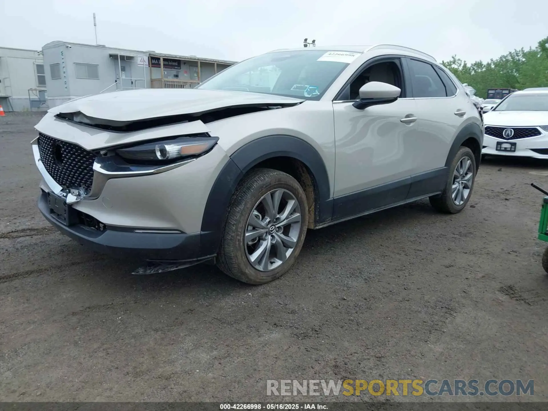 2 Photograph of a damaged car 3MVDMBCM7RM702714 MAZDA CX-30 2024