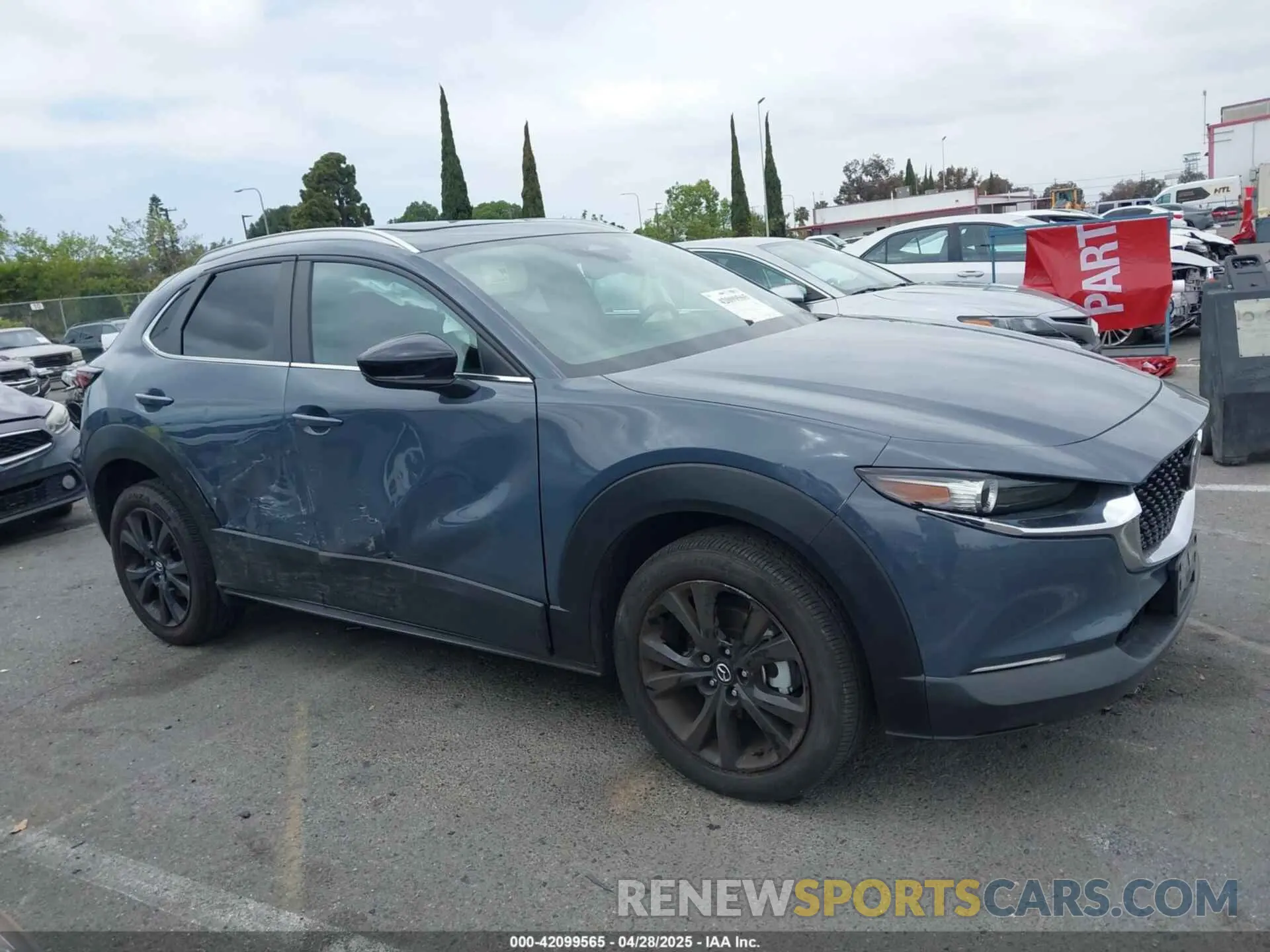 13 Photograph of a damaged car 3MVDMBCM9RM635307 MAZDA CX-30 2024
