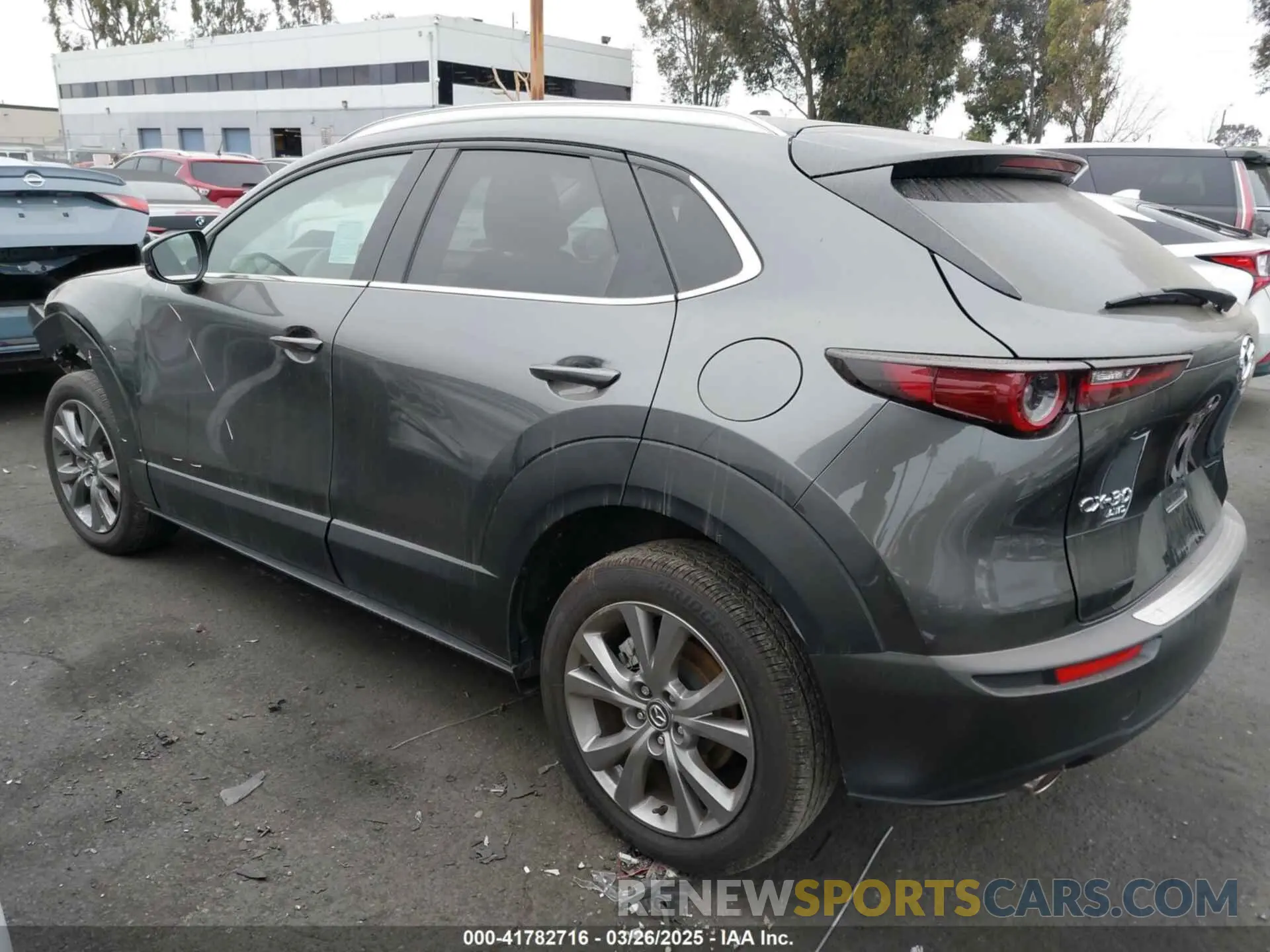 3 Photograph of a damaged car 3MVDMBCM9RM636876 MAZDA CX-30 2024