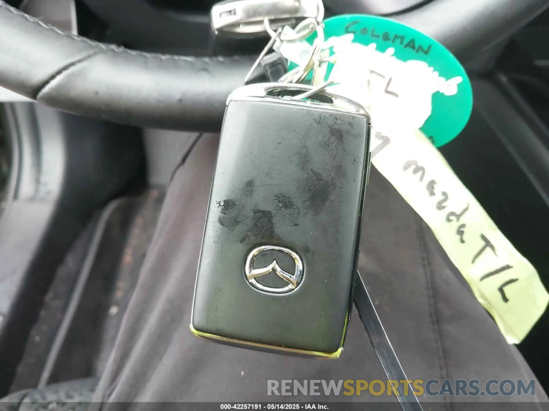 11 Photograph of a damaged car 3MVDMBCM9RM671885 MAZDA CX-30 2024
