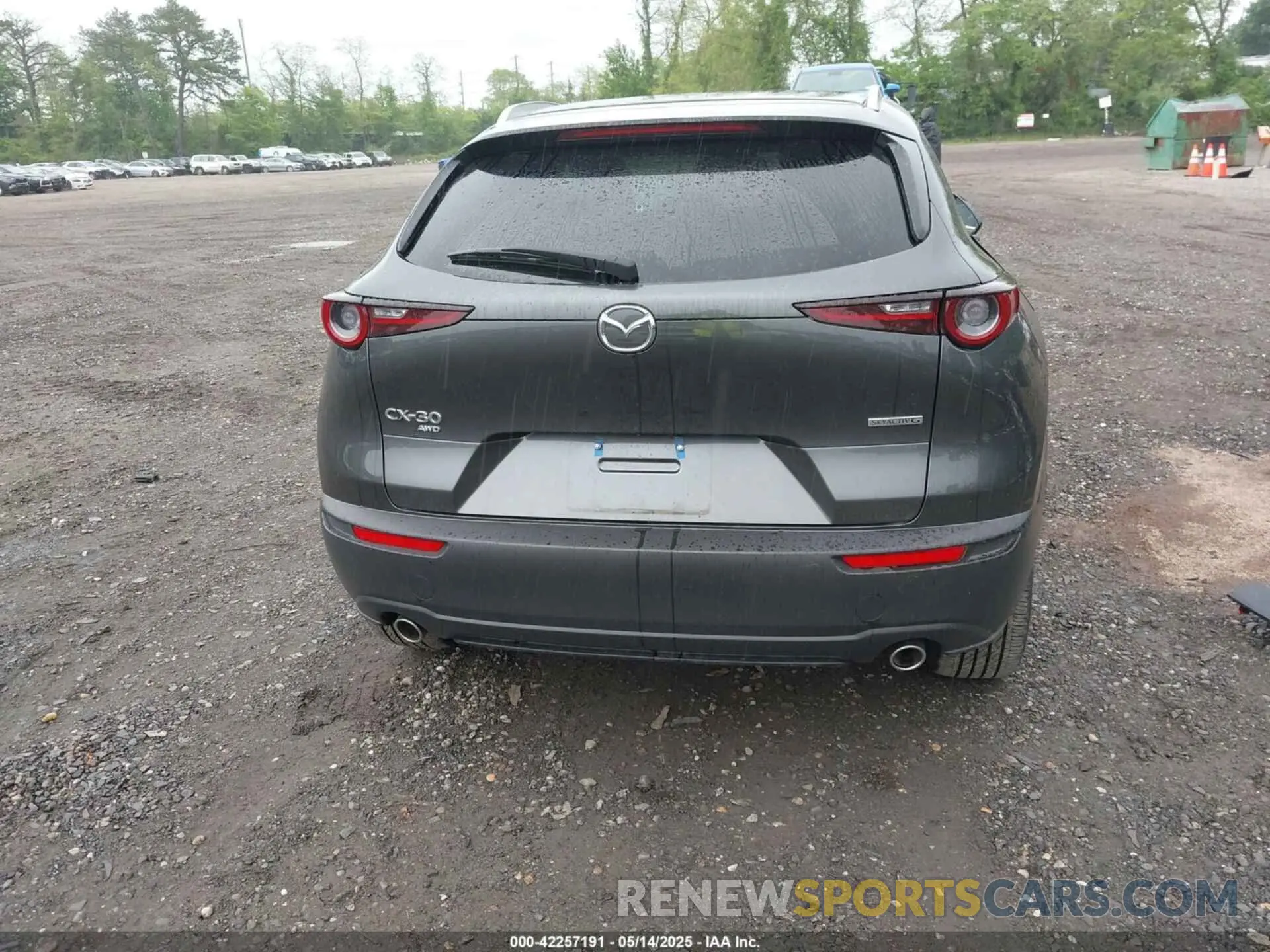 16 Photograph of a damaged car 3MVDMBCM9RM671885 MAZDA CX-30 2024