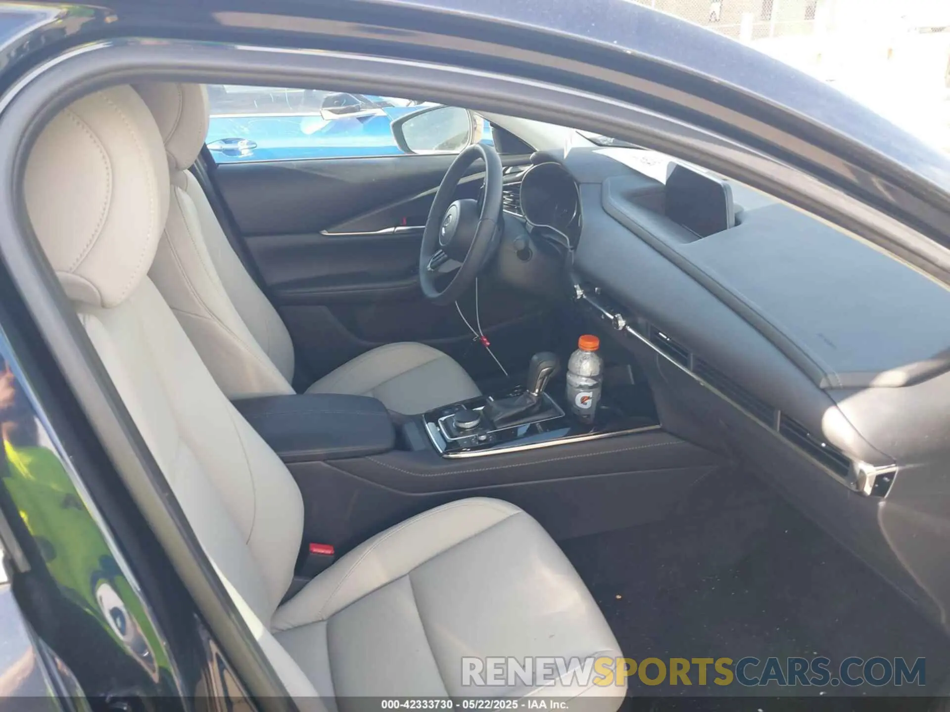 5 Photograph of a damaged car 3MVDMBCM9RM704321 MAZDA CX-30 2024