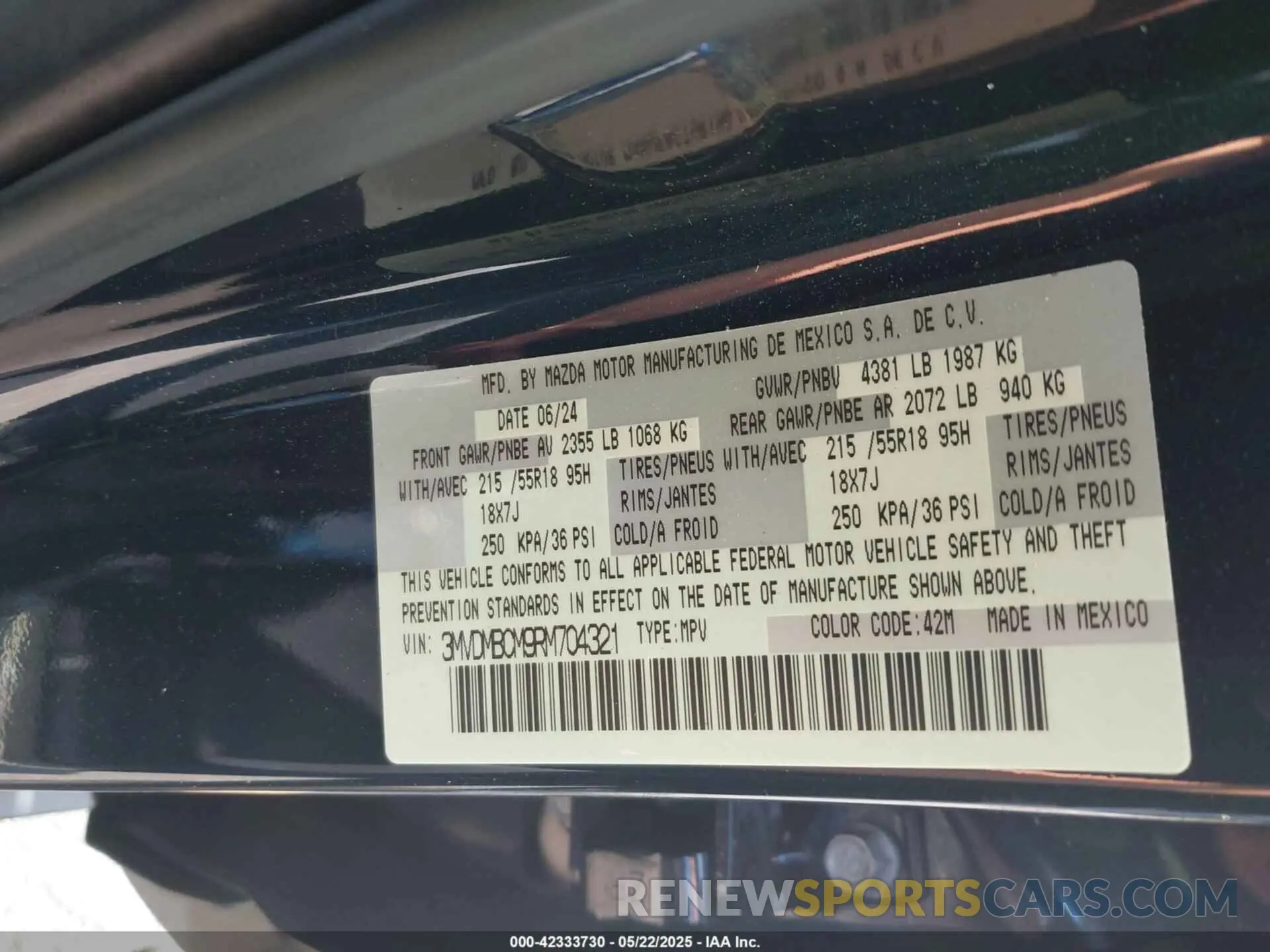 9 Photograph of a damaged car 3MVDMBCM9RM704321 MAZDA CX-30 2024