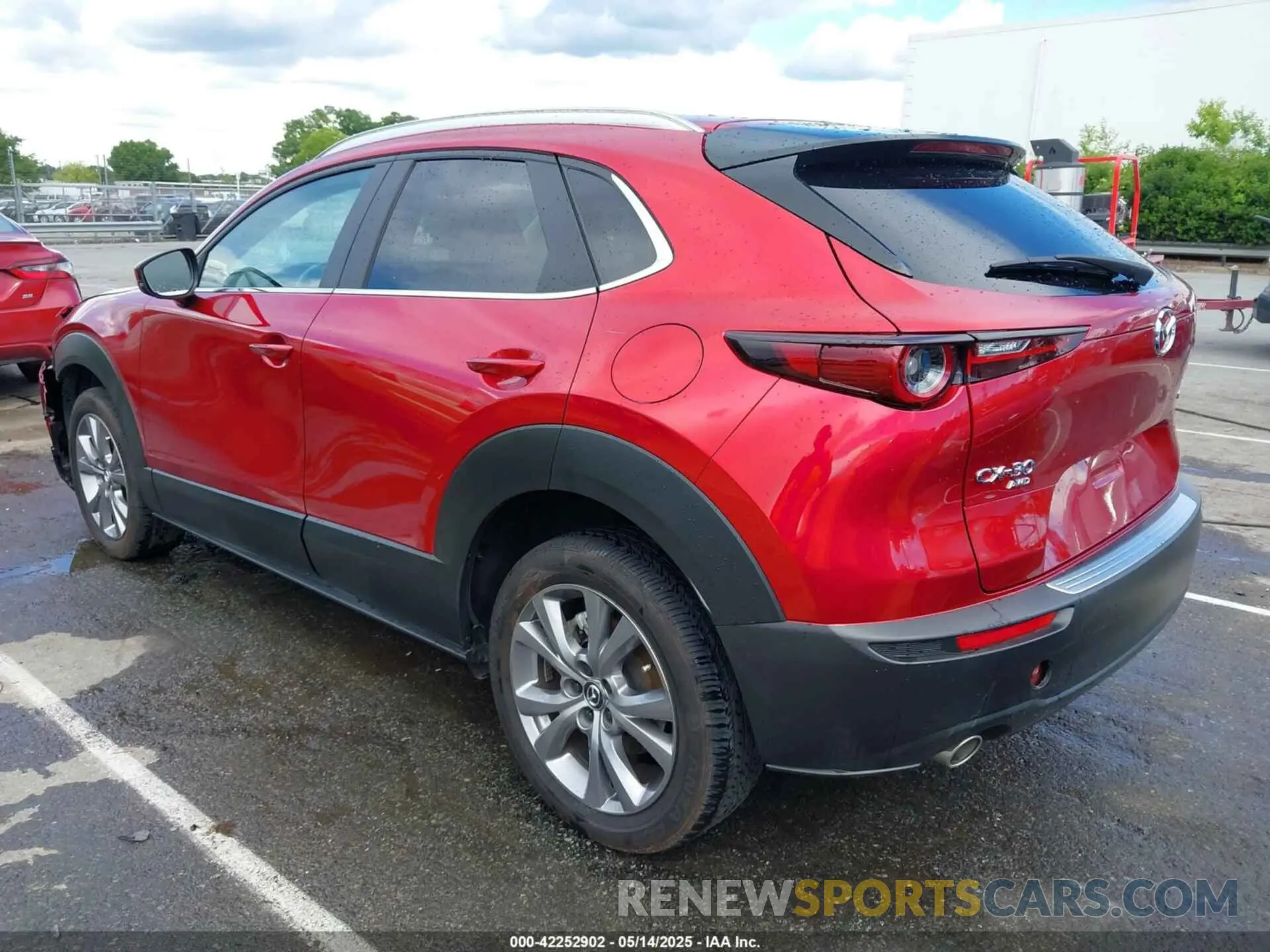 3 Photograph of a damaged car 3MVDMBCMXRM604583 MAZDA CX-30 2024