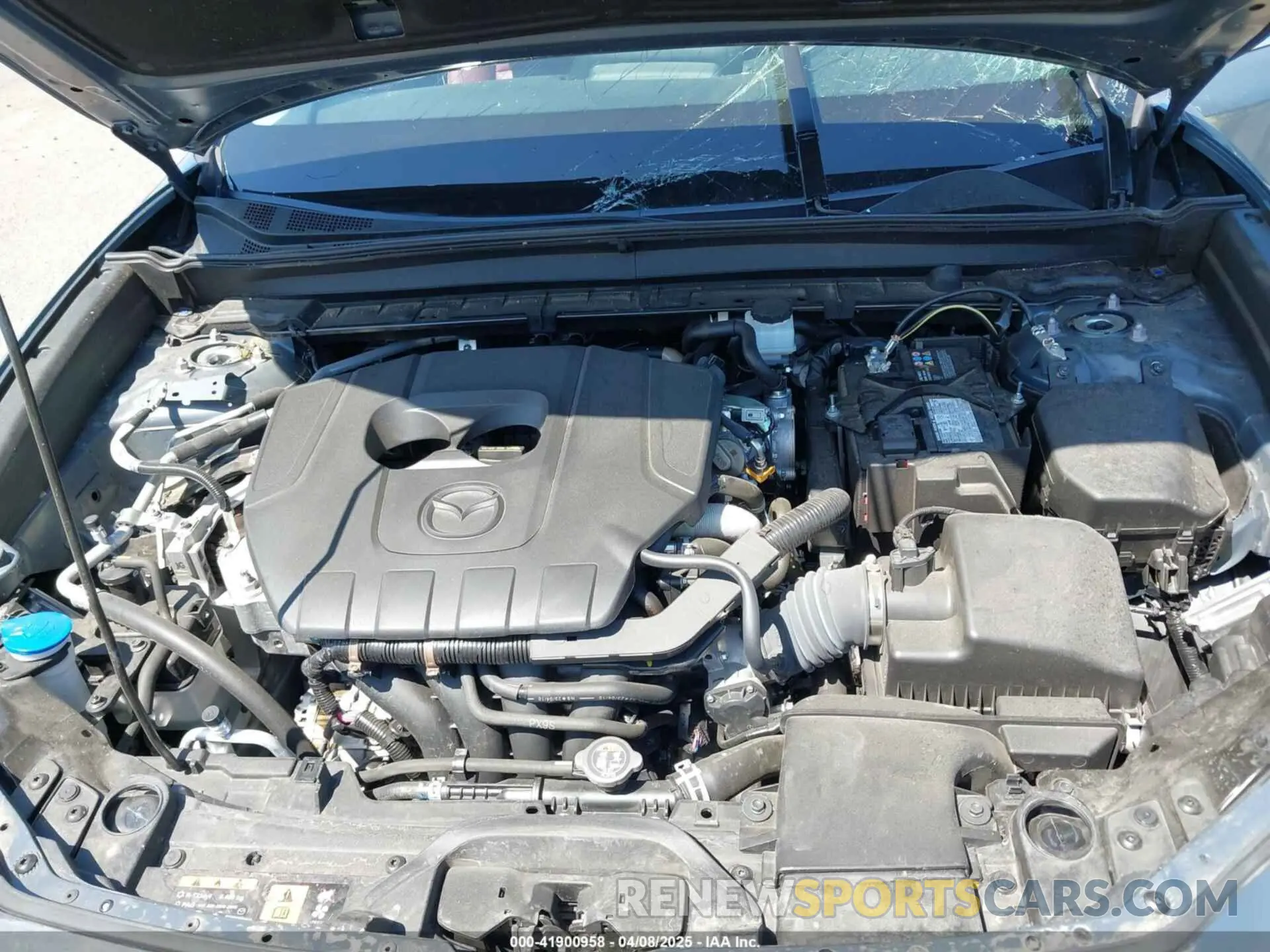 10 Photograph of a damaged car 3MVDMBCMXRM640631 MAZDA CX-30 2024