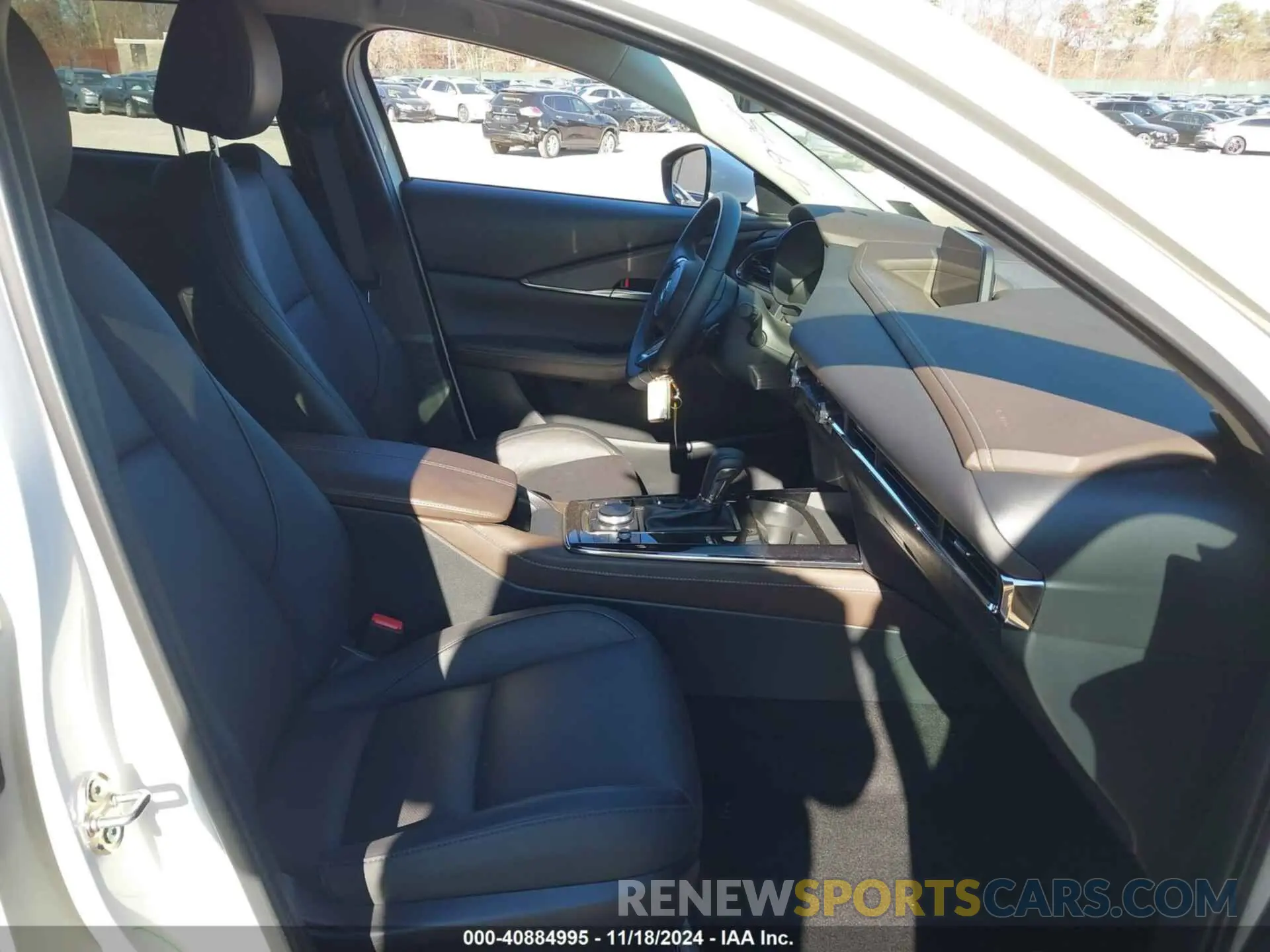5 Photograph of a damaged car 3MVDMBDM0RM657503 MAZDA CX-30 2024