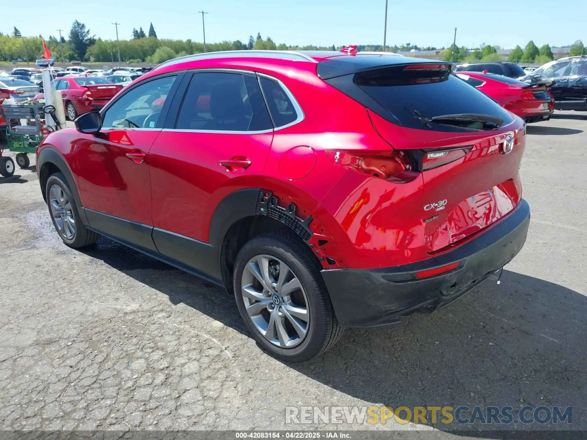 3 Photograph of a damaged car 3MVDMBDM2RM698179 MAZDA CX-30 2024