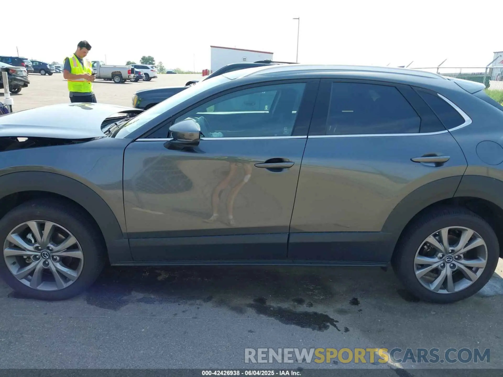 14 Photograph of a damaged car 3MVDMBDM6RM627793 MAZDA CX-30 2024