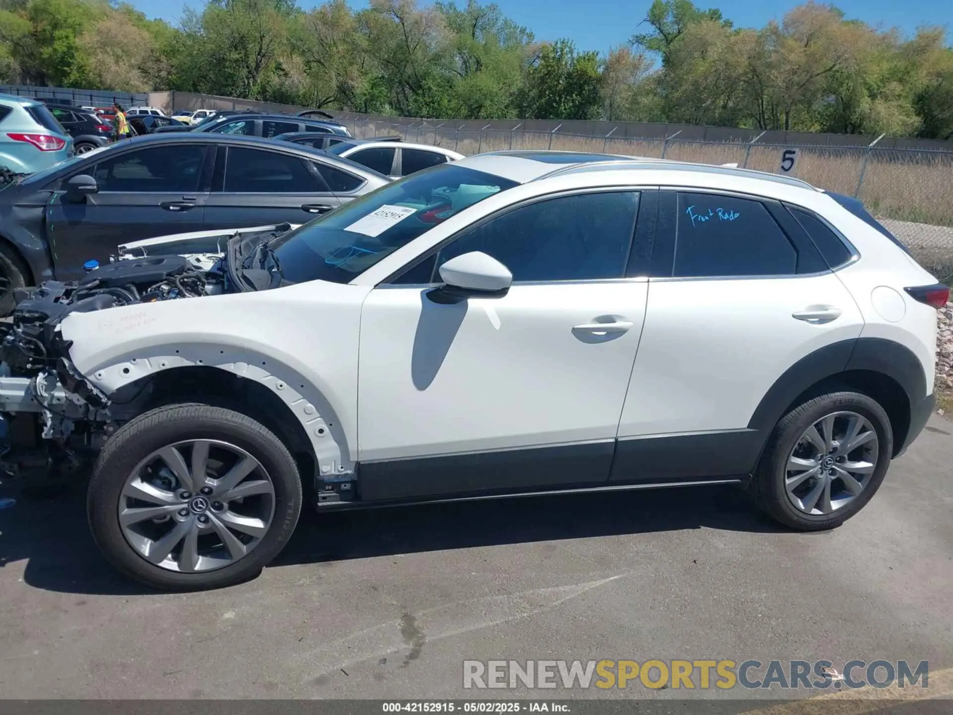 14 Photograph of a damaged car 3MVDMBDM8RM633580 MAZDA CX-30 2024